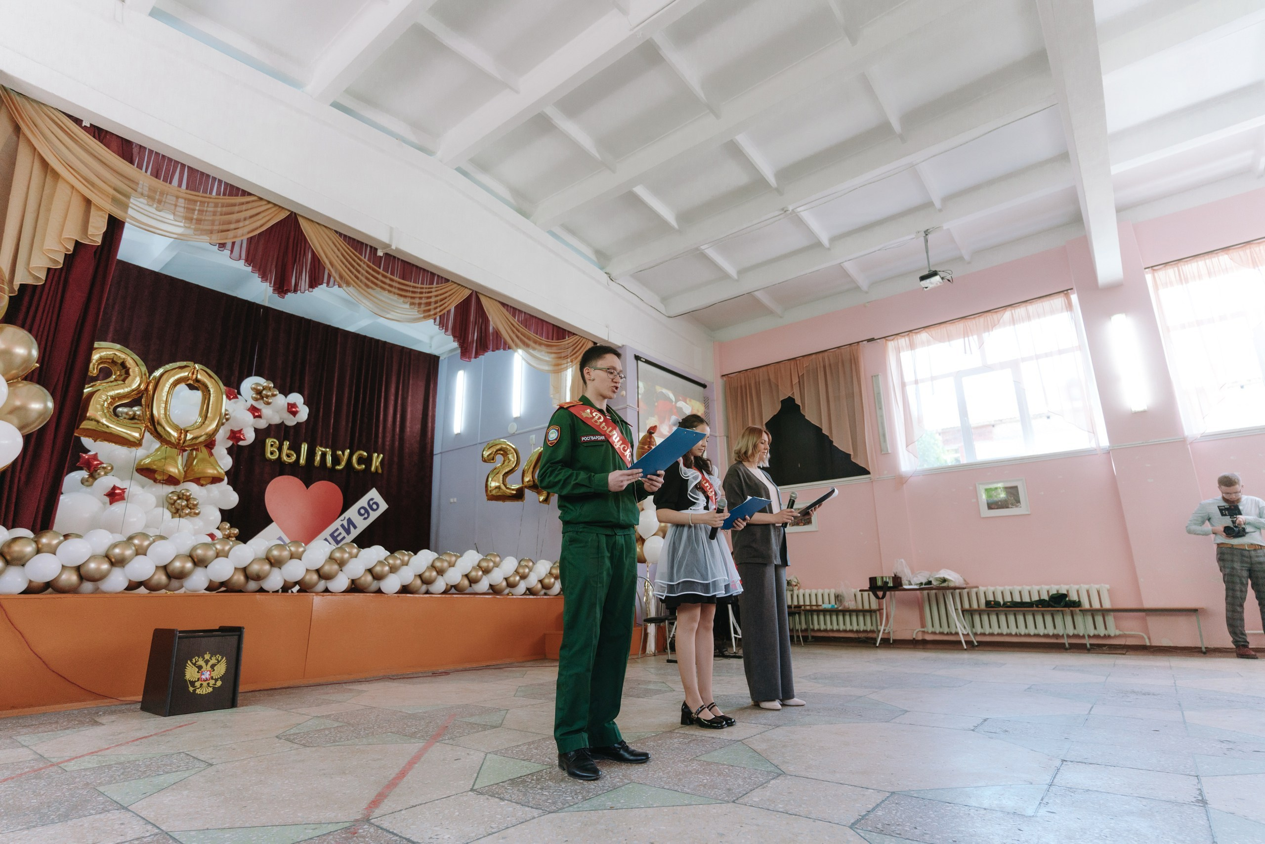 ФОТОСЪЕМКА ВЫПУСКНЫХ УФА, ФОТОГРАФ НА ПОСЛЕДНИЙ ЗВОНОК