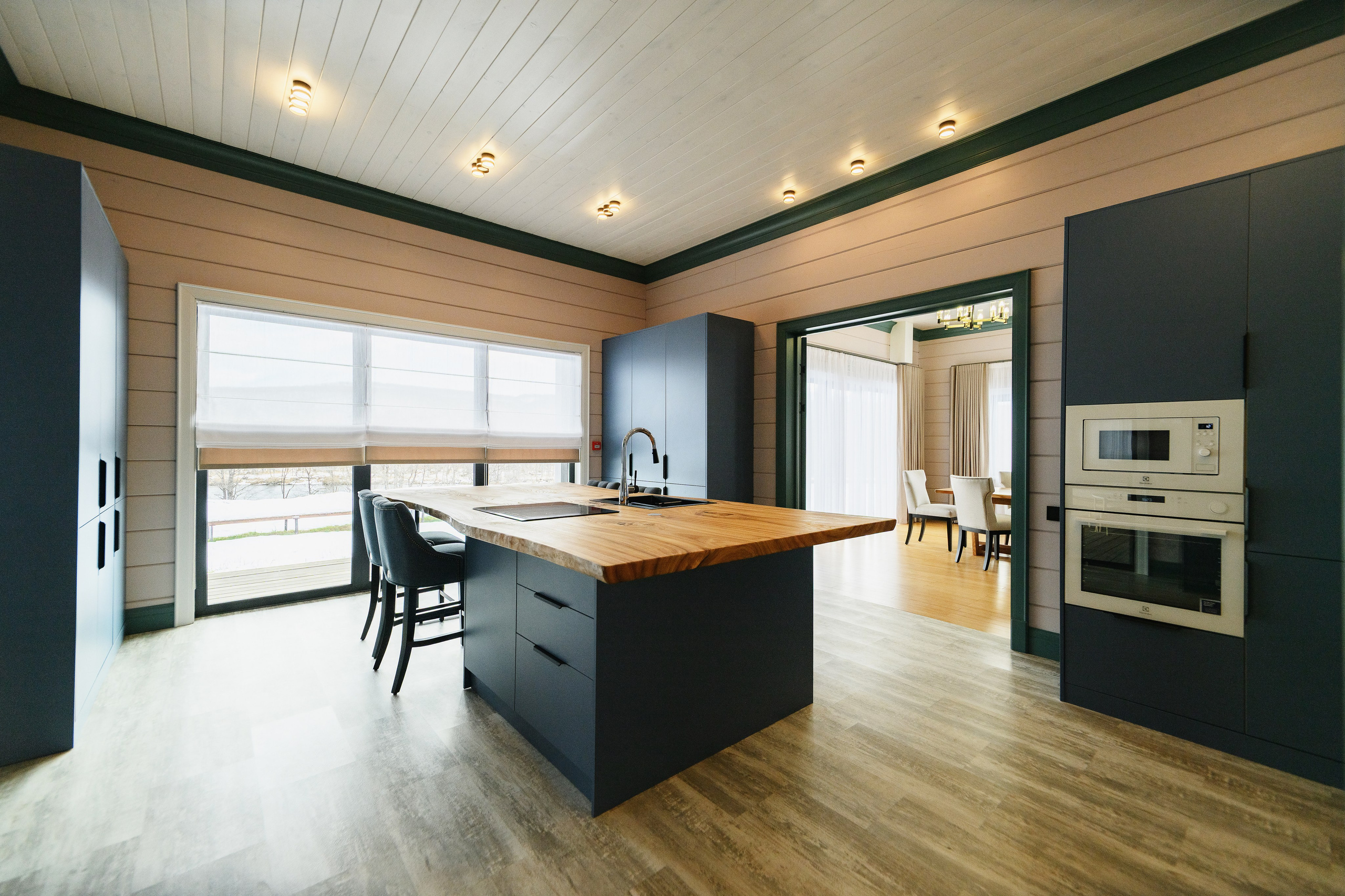 Фотосъемка базы отдыха в Петропавловске-Камчатском, Профессиональная съемка интерьеров в Петропавловске-Камчатском, Съемка природы Камчатки для базы отдыха в Петропавловске-Камчатском, Красивые фото территории базы отдыха в Петропавловске-Камчатском, Заказать фотосъемку базы отдыха в Петропавловске-Камчатском.