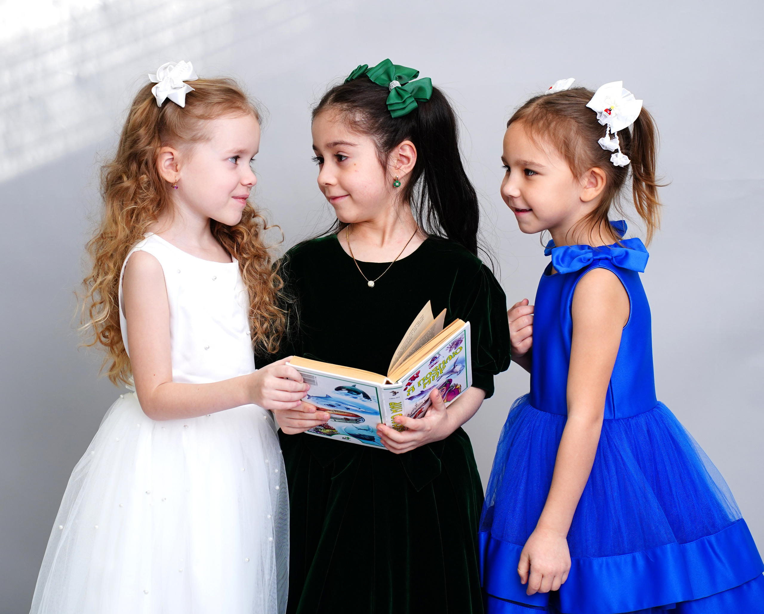 MEMENTO.Выпускные альбомы, школьные, юбилейные и другие книги. Ростов-на-Дону