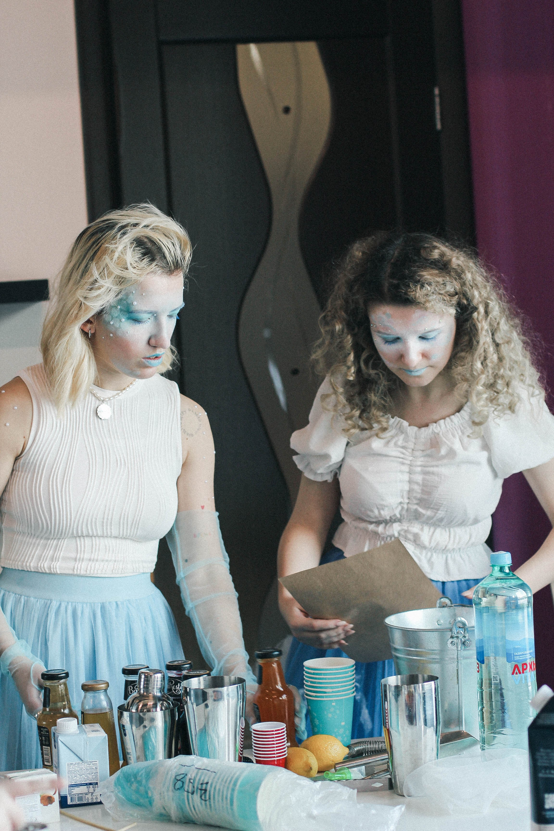 ДВЕ СТИХИИ: День Рождения Полины. КАРАМБОЛА: Организация праздников в Москве