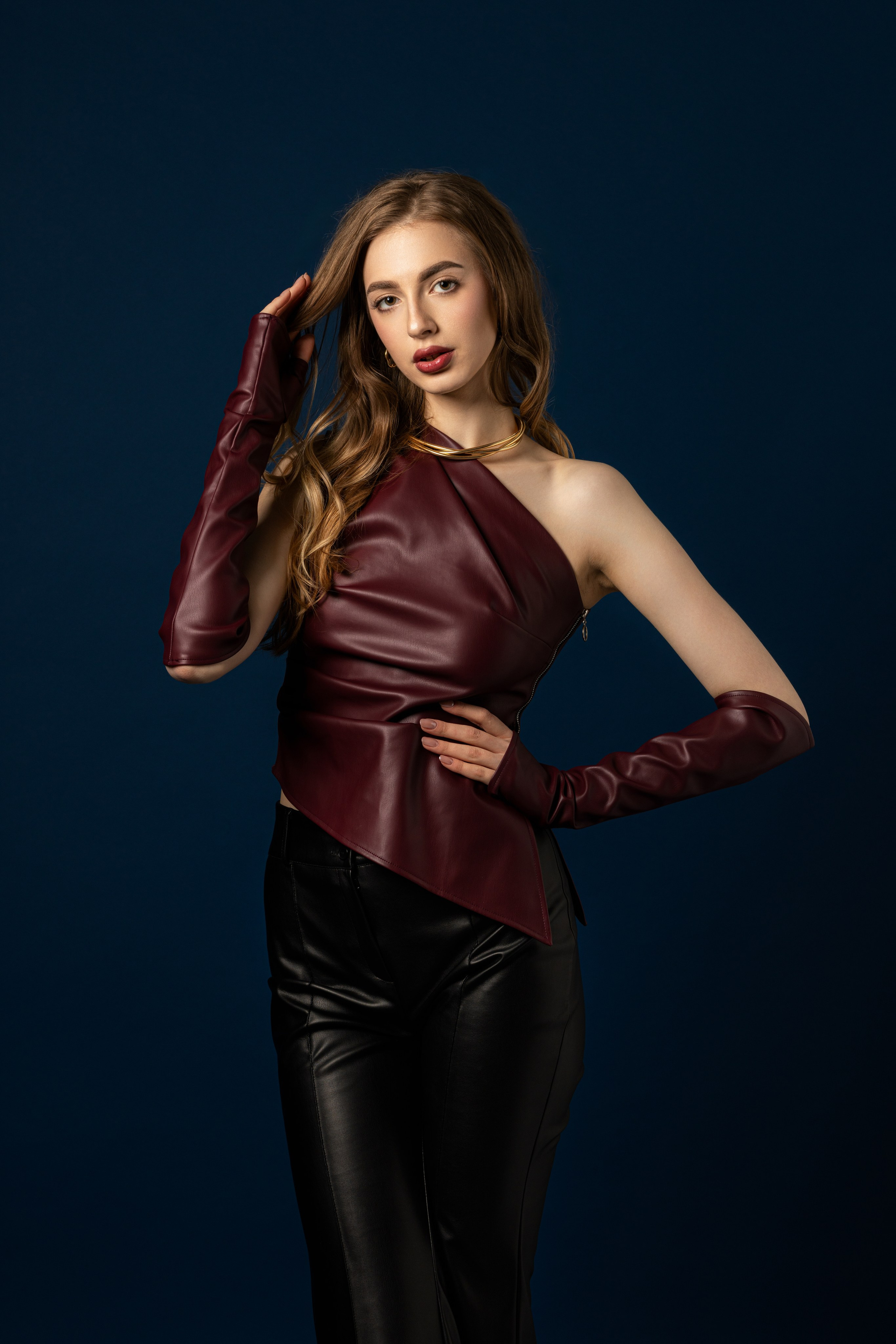 Студийная съемка на циклораме с импульсным светом с Ксенией для «себя». Дмитрий Шульгин, портретный фотограф в Воронеже