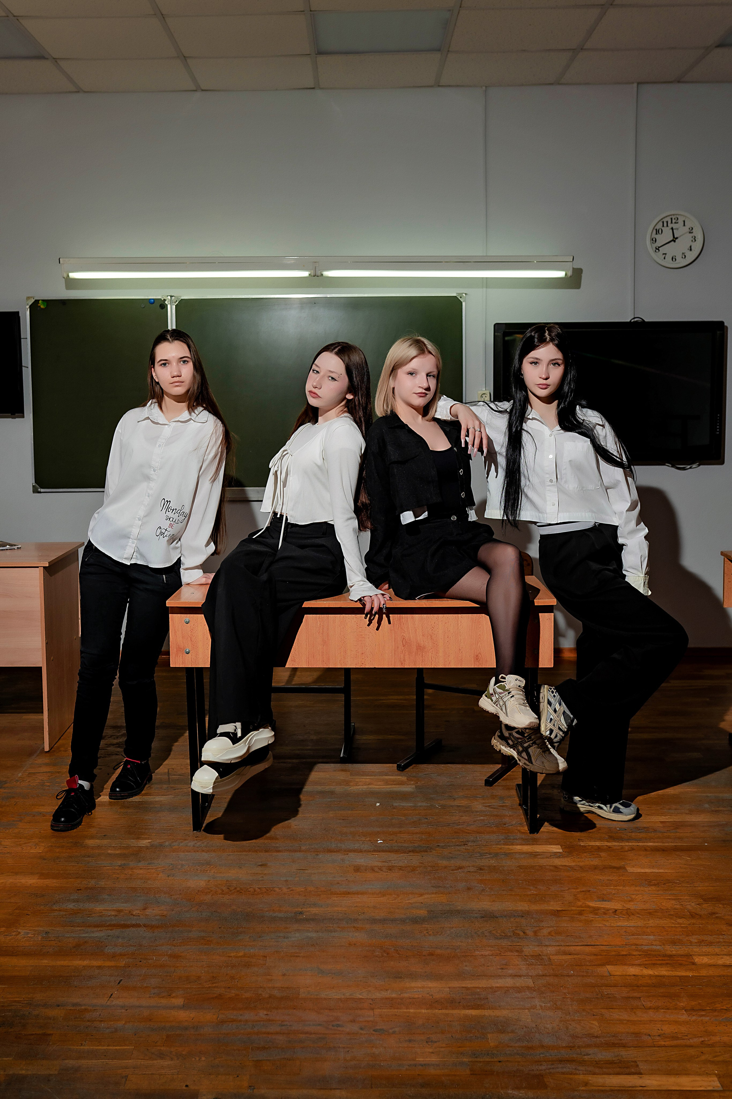 Выпускные (школьные) альбомы (книги) в Ростове-на-Дону. Современные Выпускные Альбомы в Ростове-на-Дону