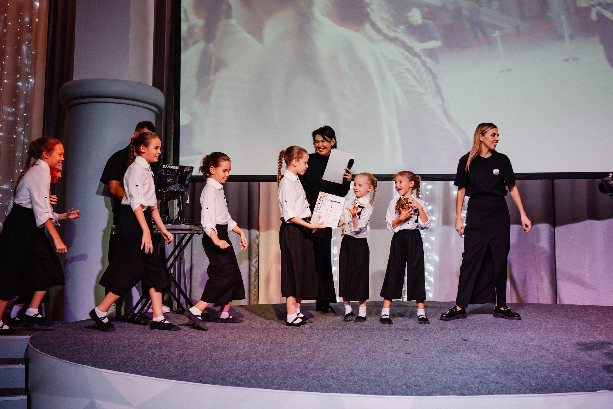 IX Чемпионат Искусств — День 2. Воробьева Ксения — Спортивный и танцевальный фотограф Новосибирск