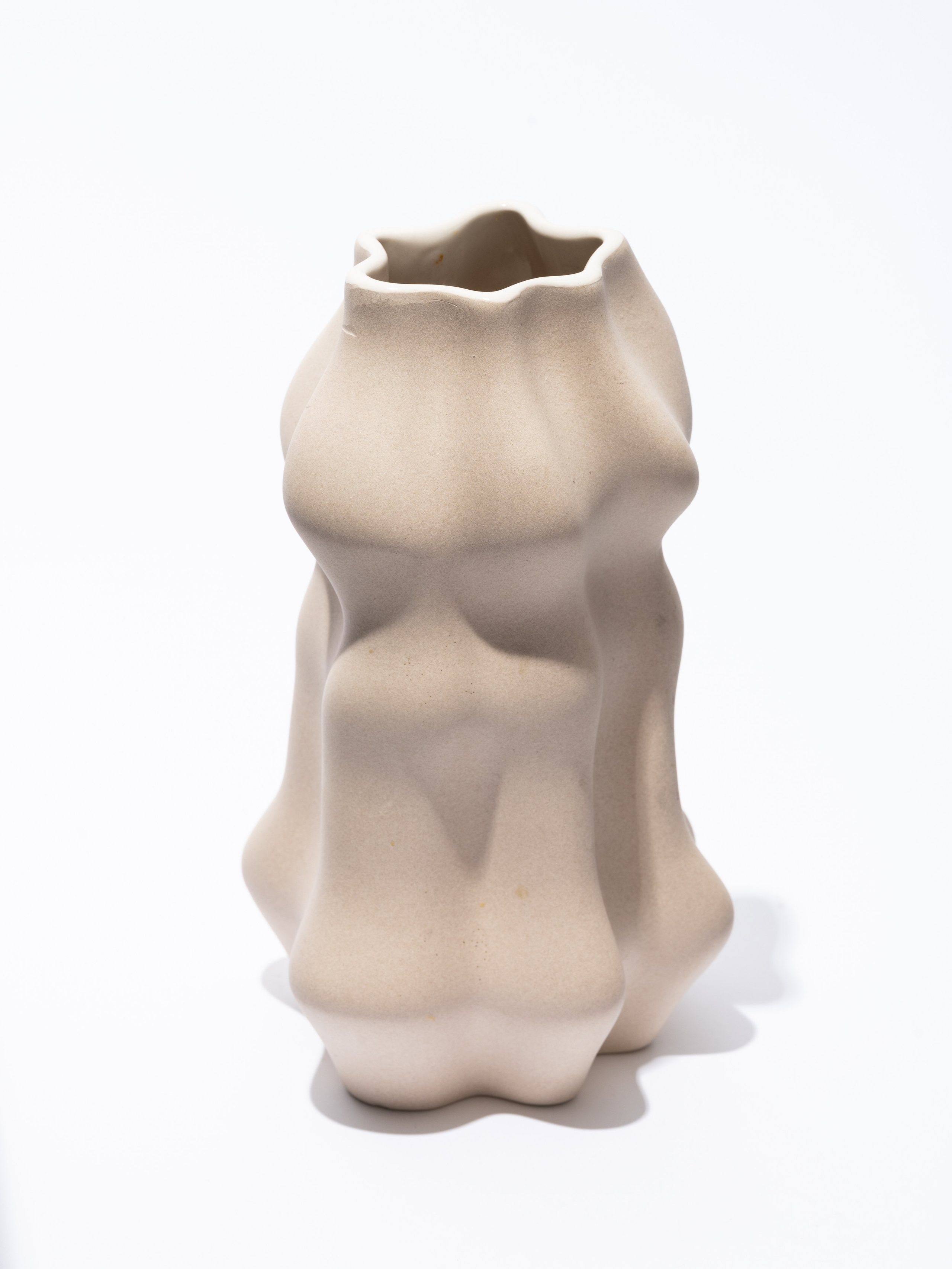 СБОРНАЯ СЪЕМКА ПРЕДМЕТНАЯ НА БЕЛОМ. Студия рекламной и предметной съемки товаров WELKO Studio