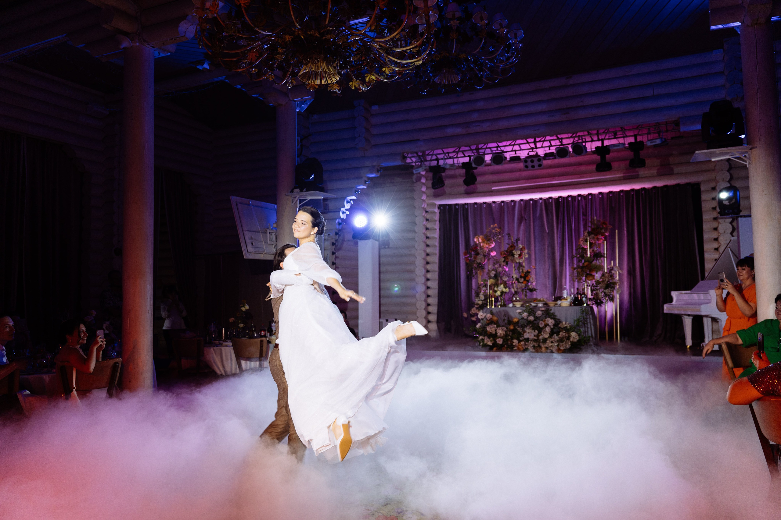 Свадьба Олега и Виктории в клубе «Ближняя дача»