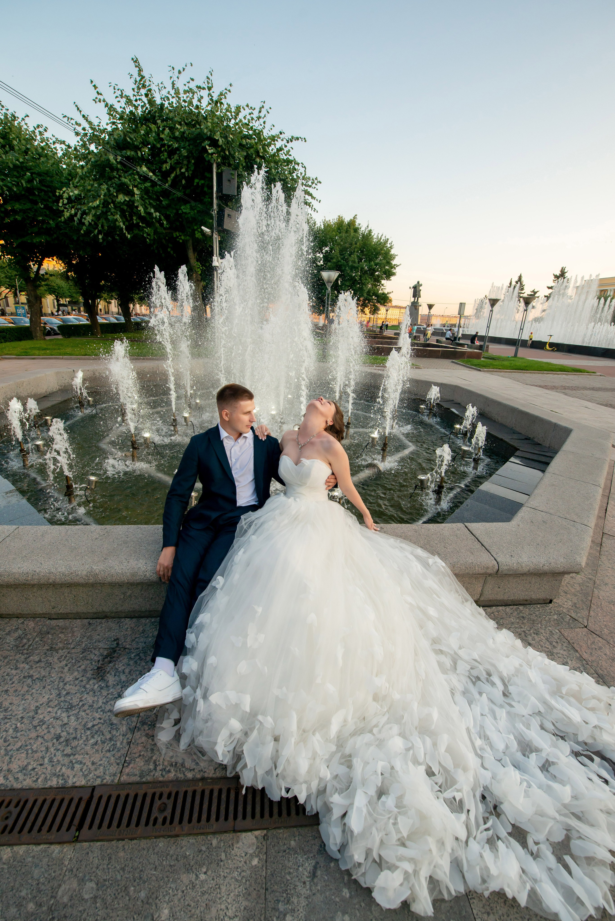 Зажигательная и динамичная свадебная фотосессия Анастасии и Максима. Портретный, семейный и свадебный фотограф в Санкт-Петербурге и в Пушкине Ширяев Денис