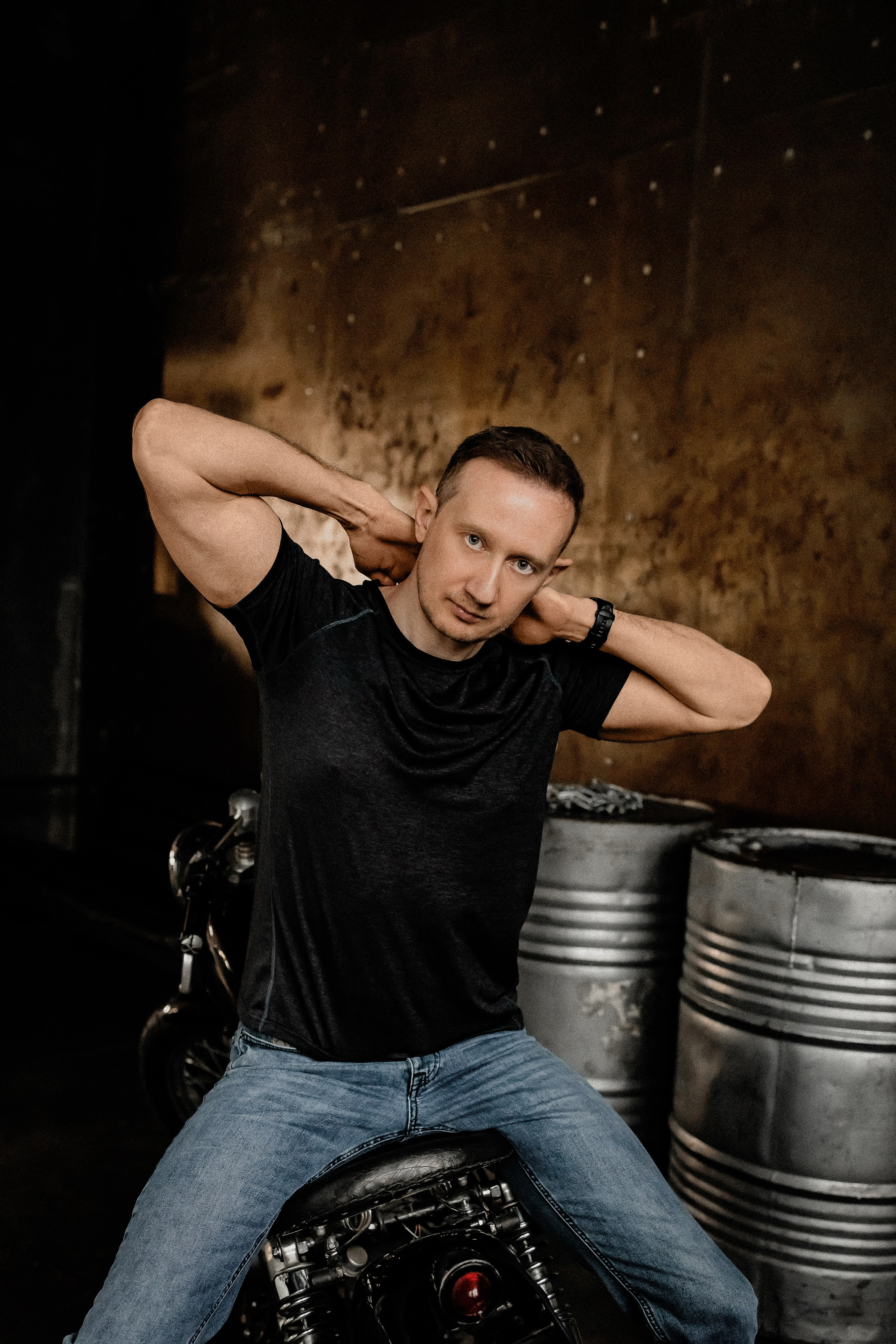 Мужская фотосессия в эротическом в стиле в Москве от 29 800 руб