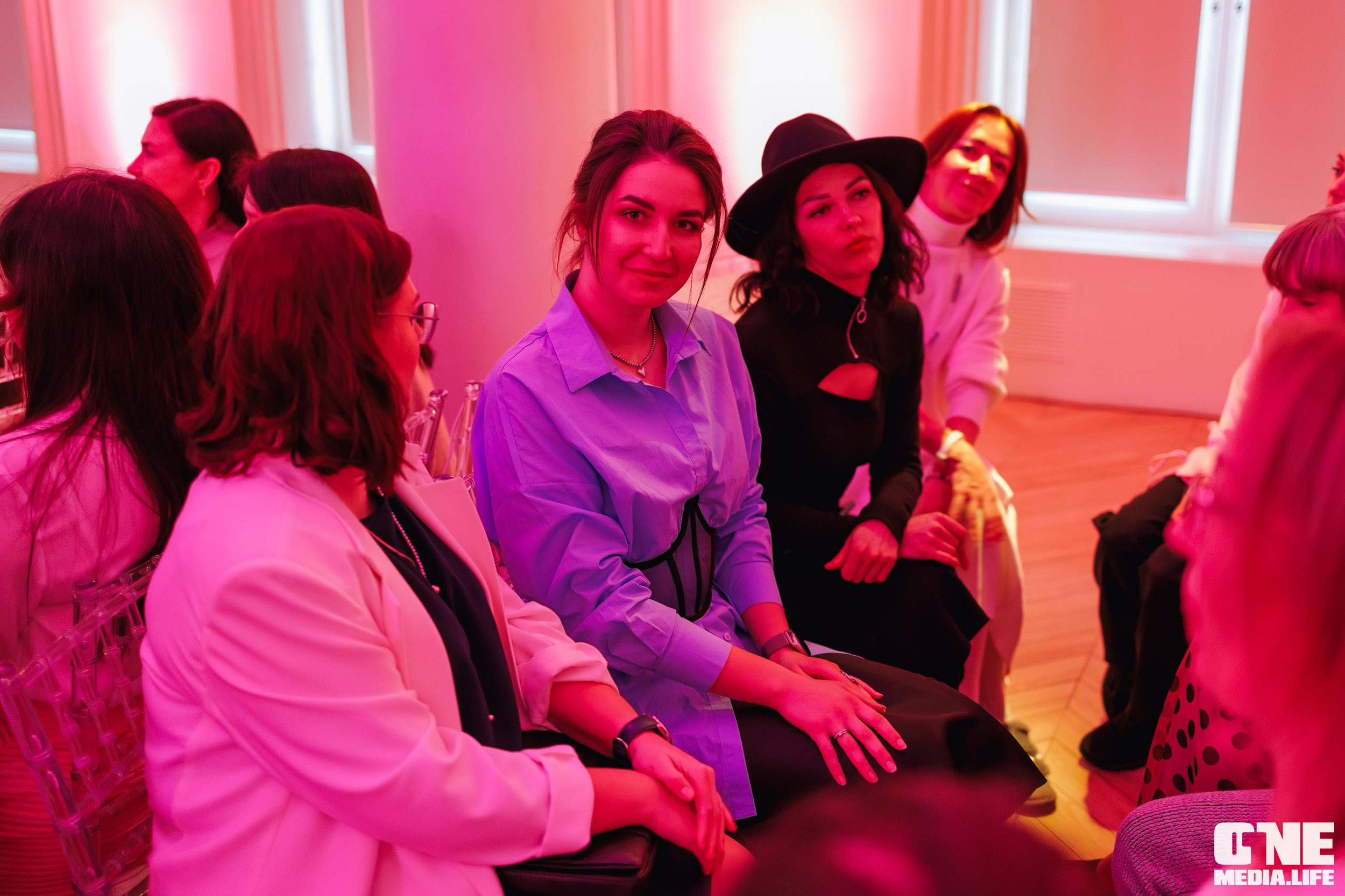 Форум Мой Бизнес — ДЕВИЧНИК. One Media Life: фоторепортажи, фотоотчеты с мероприятий и заведений