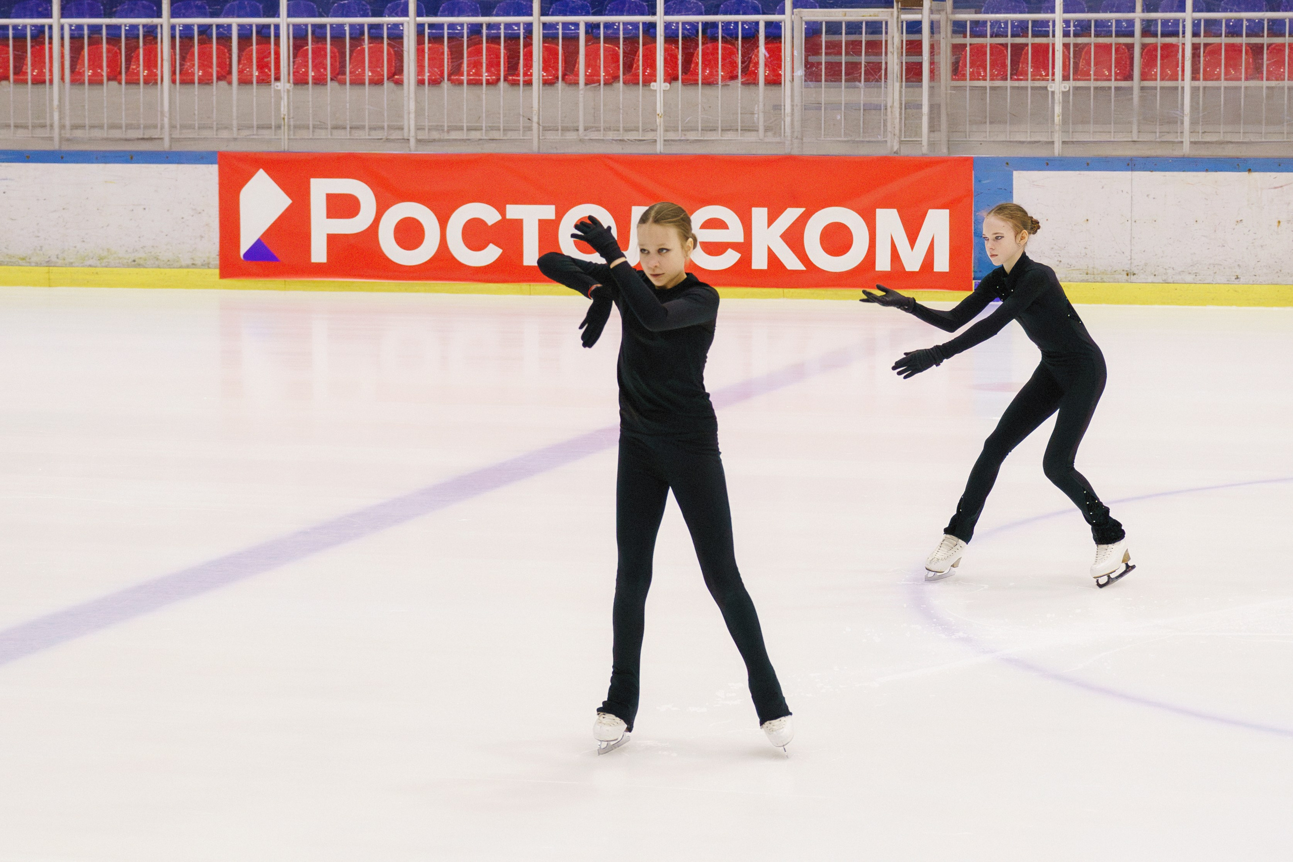 Первенство ДФО и СФО по фигурному катанию на коньках г. Искитим. Фотомастерская Воробьевых