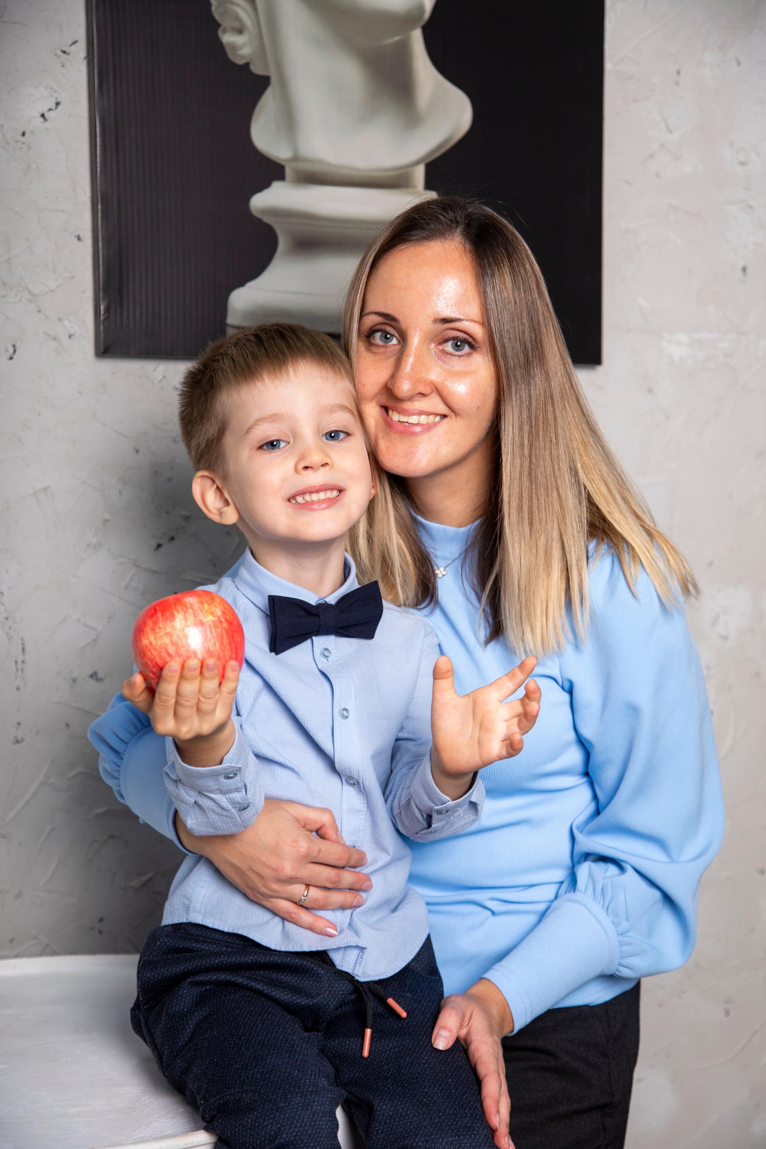 Наша фотостудия. Выпускные альбомы в Красноярске. Студия Колибри