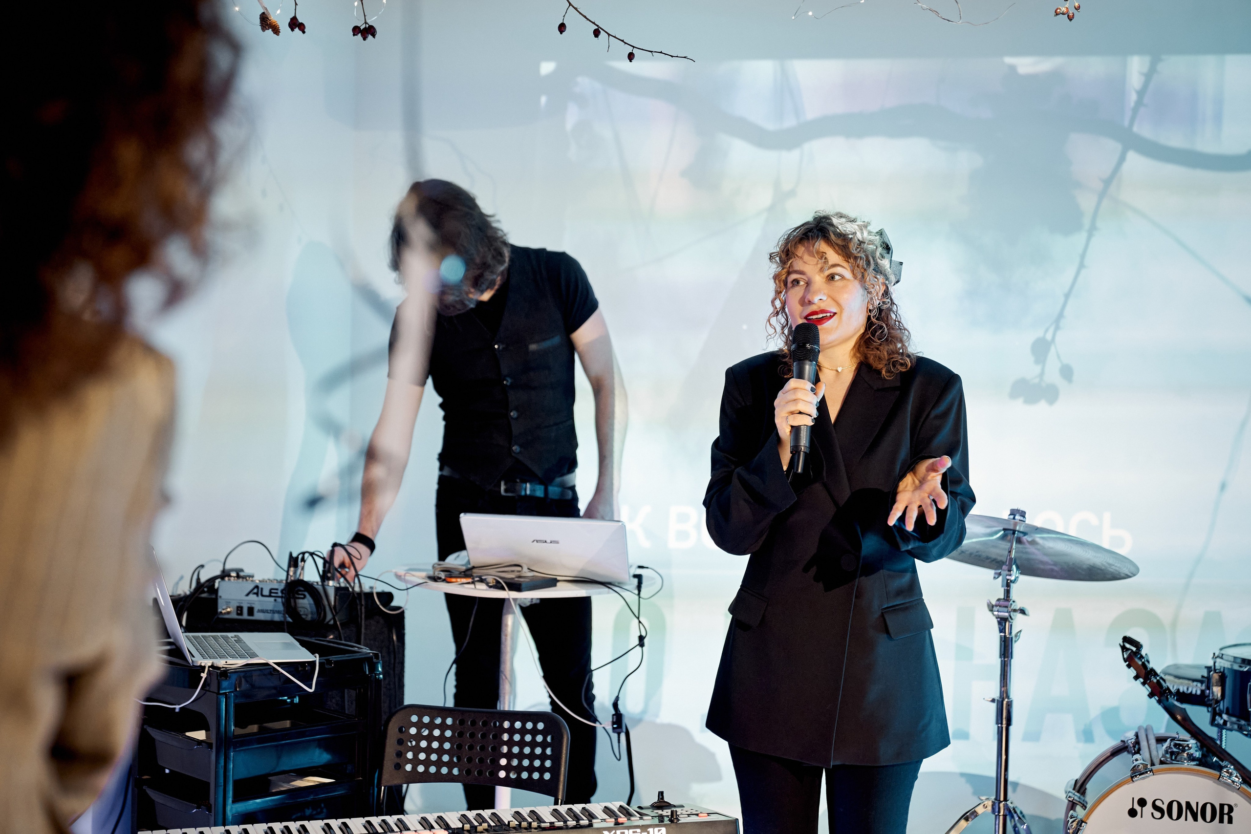 • салон ЛАК. 10 лет. Фоторепортаж мероприятия. Фотограф, индивидуальные женские, мужские фотосессии в Ростове-на-Дону