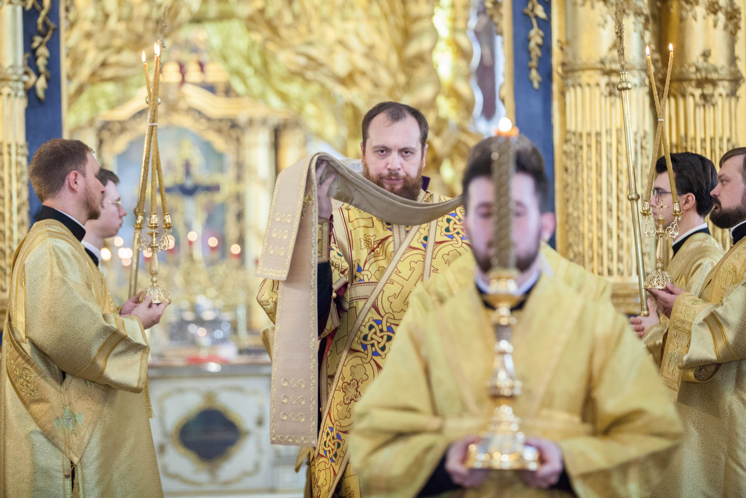 МИТРОПОЛИТ ВАРСОНОФИЙ СОВЕРШИЛ БОЖЕСТВЕННУЮ ЛИТУРГИЮ В НИКОЛО-БОГОЯВЛЕНСКОМ СОБОРЕ. НИКОЛО-БОГОЯВЛЕНСКИЙ МОРСКОЙ СОБОР