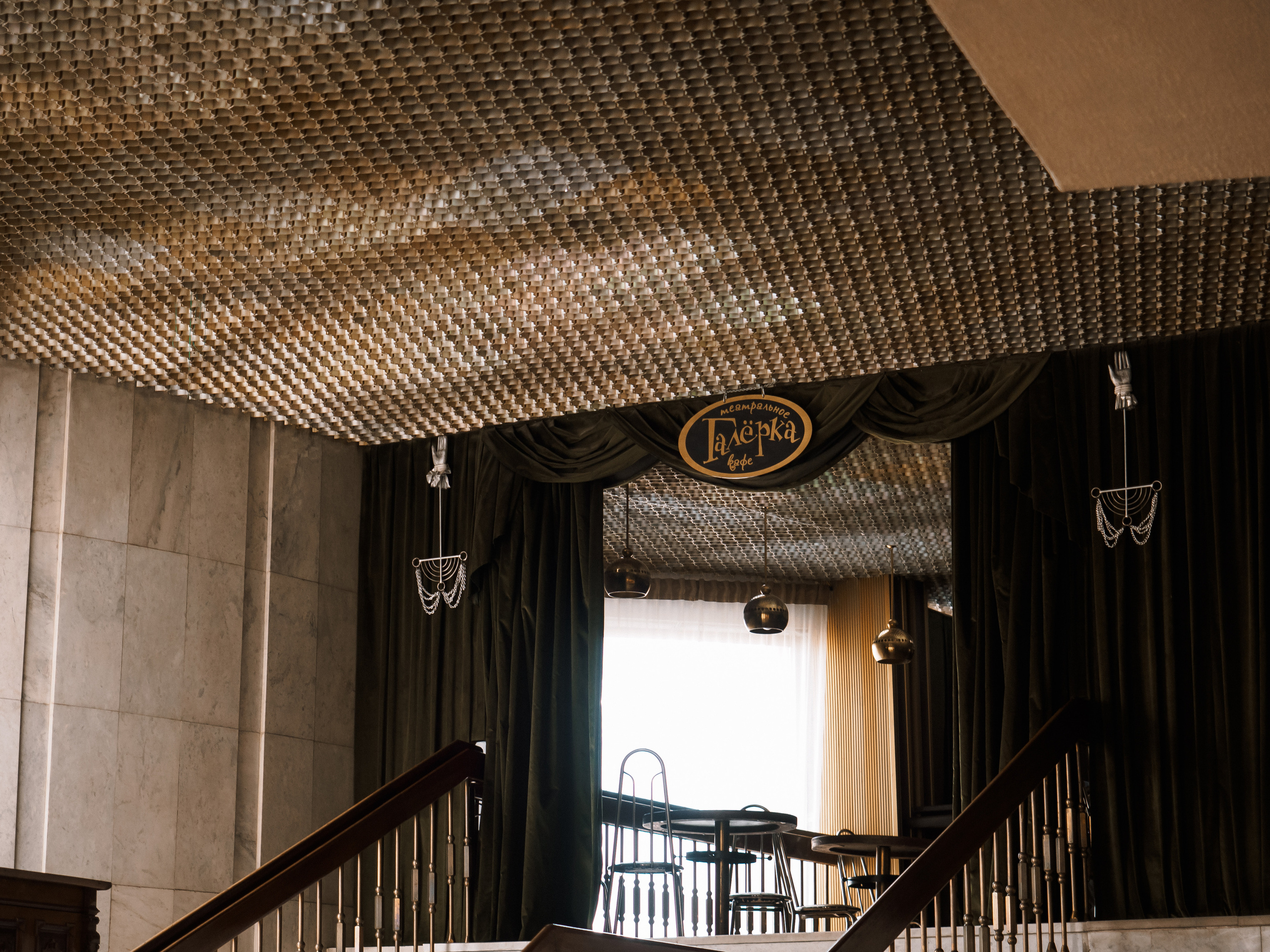 Экскурсия по Театру Драмы. Wedding and family photographer USA