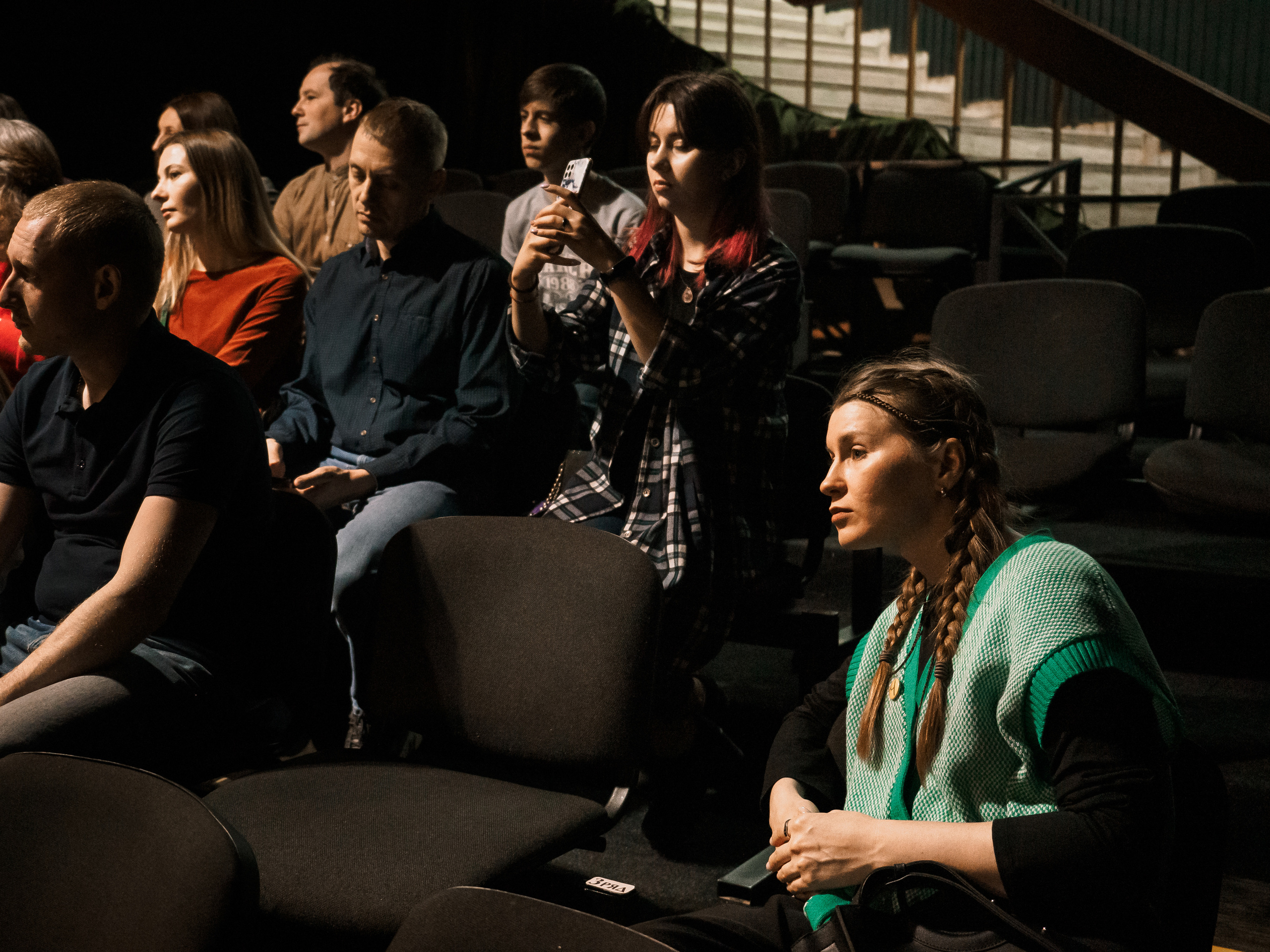 Экскурсия по Театру Драмы. Wedding and family photographer USA