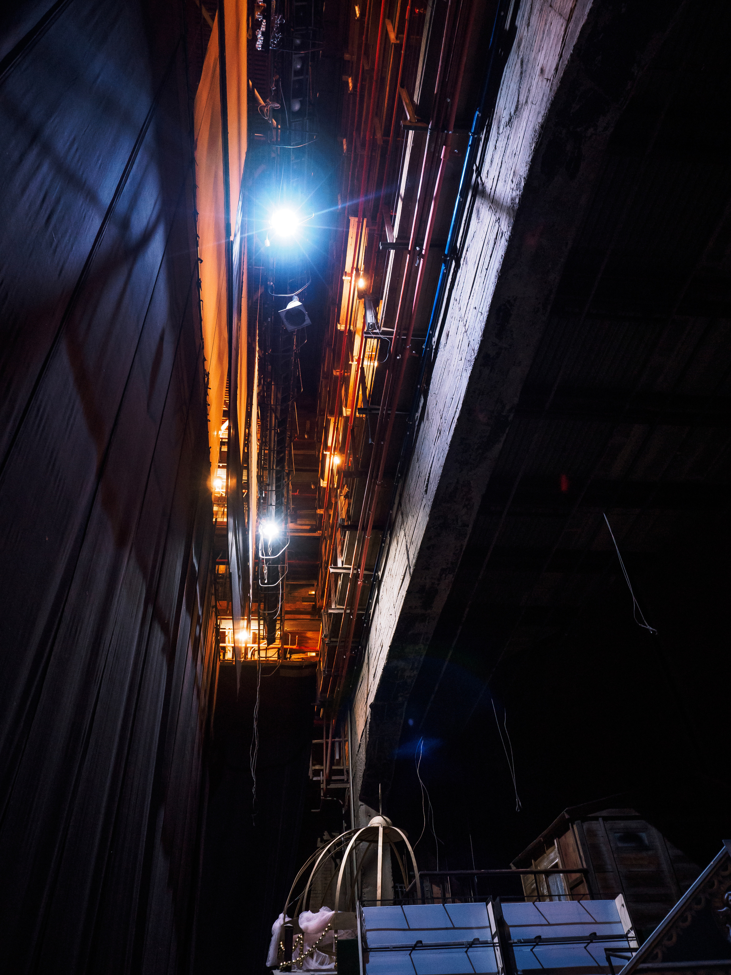 Экскурсия по Театру Драмы. Wedding and family photographer USA