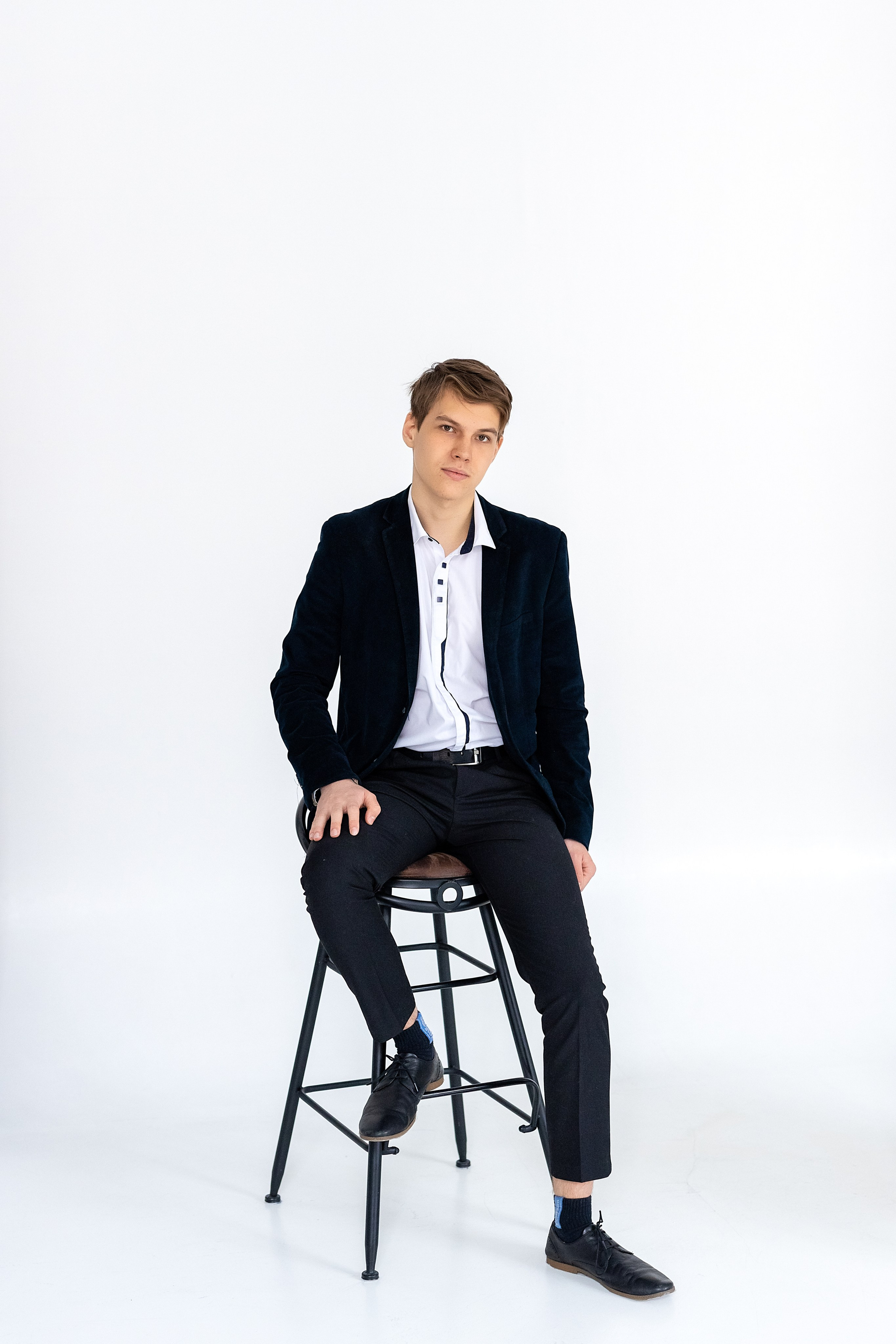 Выпускной альбом Владивосток 11 класс. Стильный выпускной альбом Владивосток фотограф Вероника Мигачева