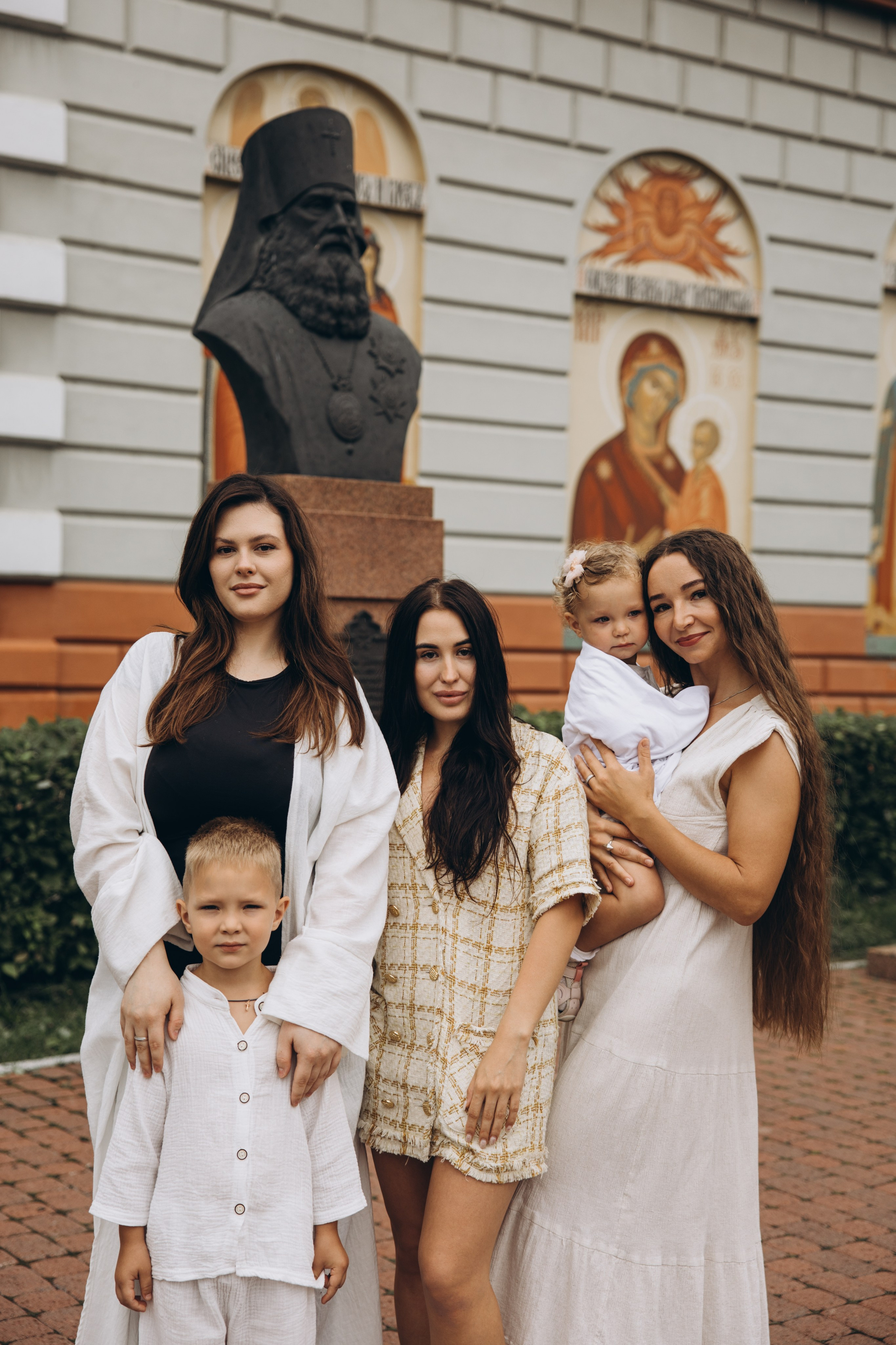 Богоявленский собор. Свадебный, семейный фотограф в Иркутске Светлана Макаричева