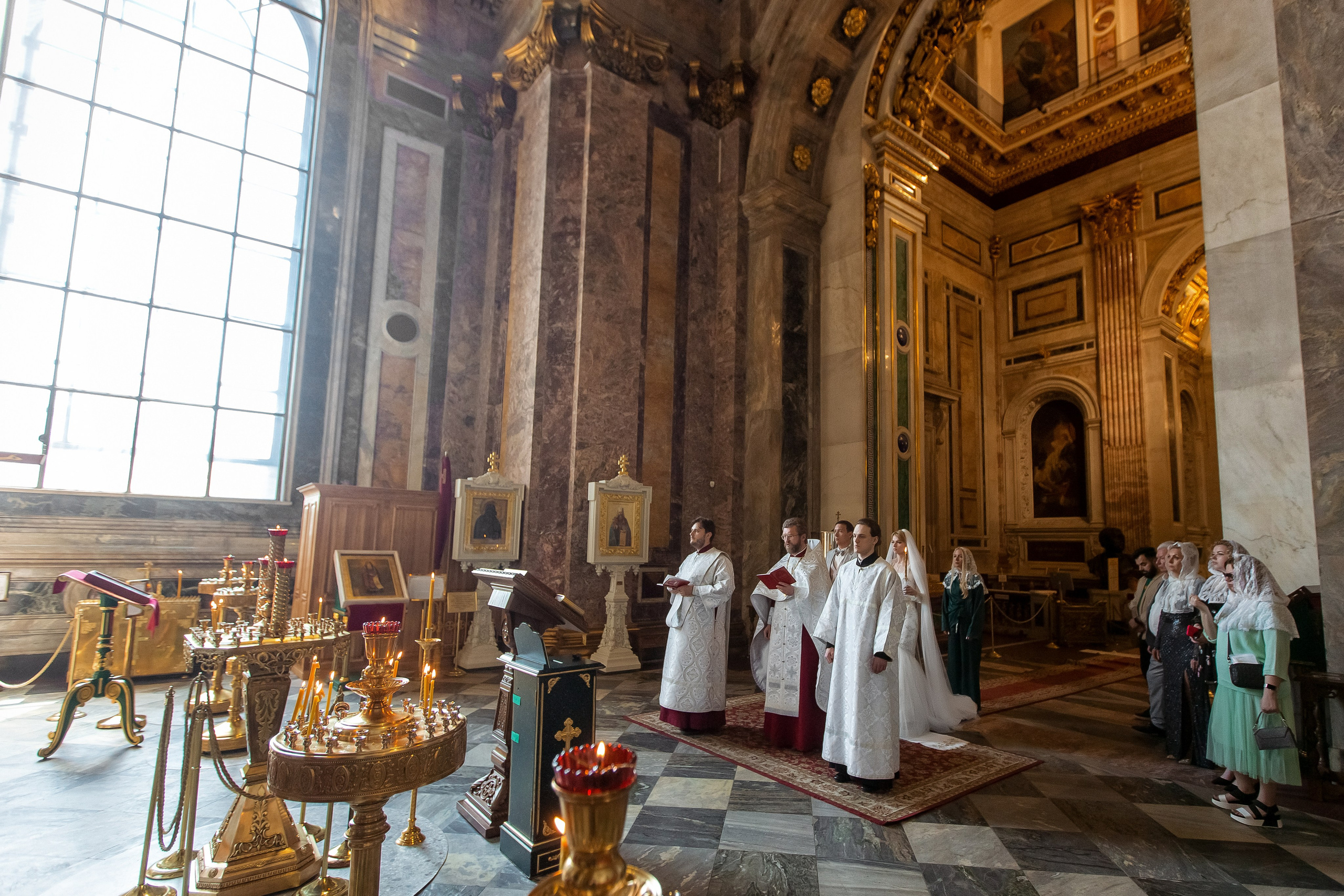 Свадебная фотосессия на яхте. Свадебный и семейный фотограф Алексей Аверин