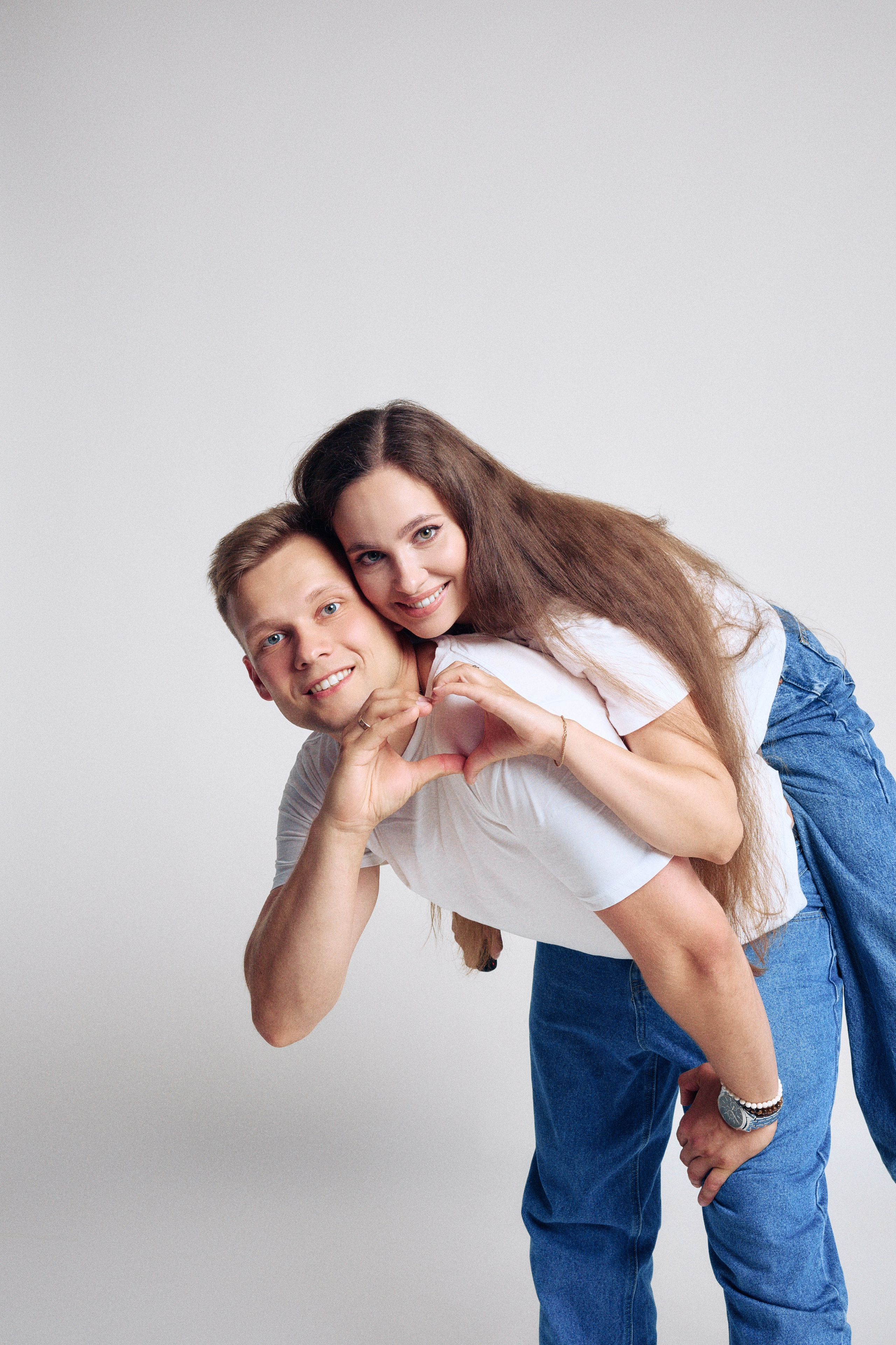 Фотостудия автопортрета Бенуа — Профессиональные фото без фотографа в СПб