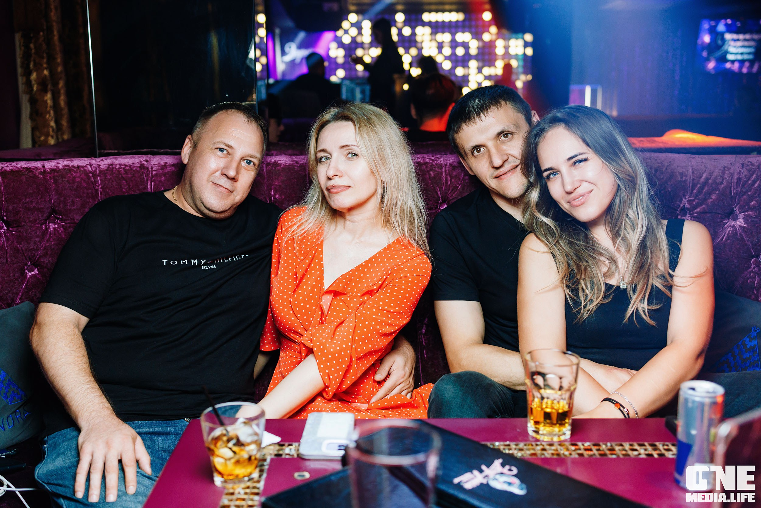 Фоторепортаж из караоке-клуба Эйфория. One Media Life: фоторепортажи, фотоотчеты с мероприятий и заведений