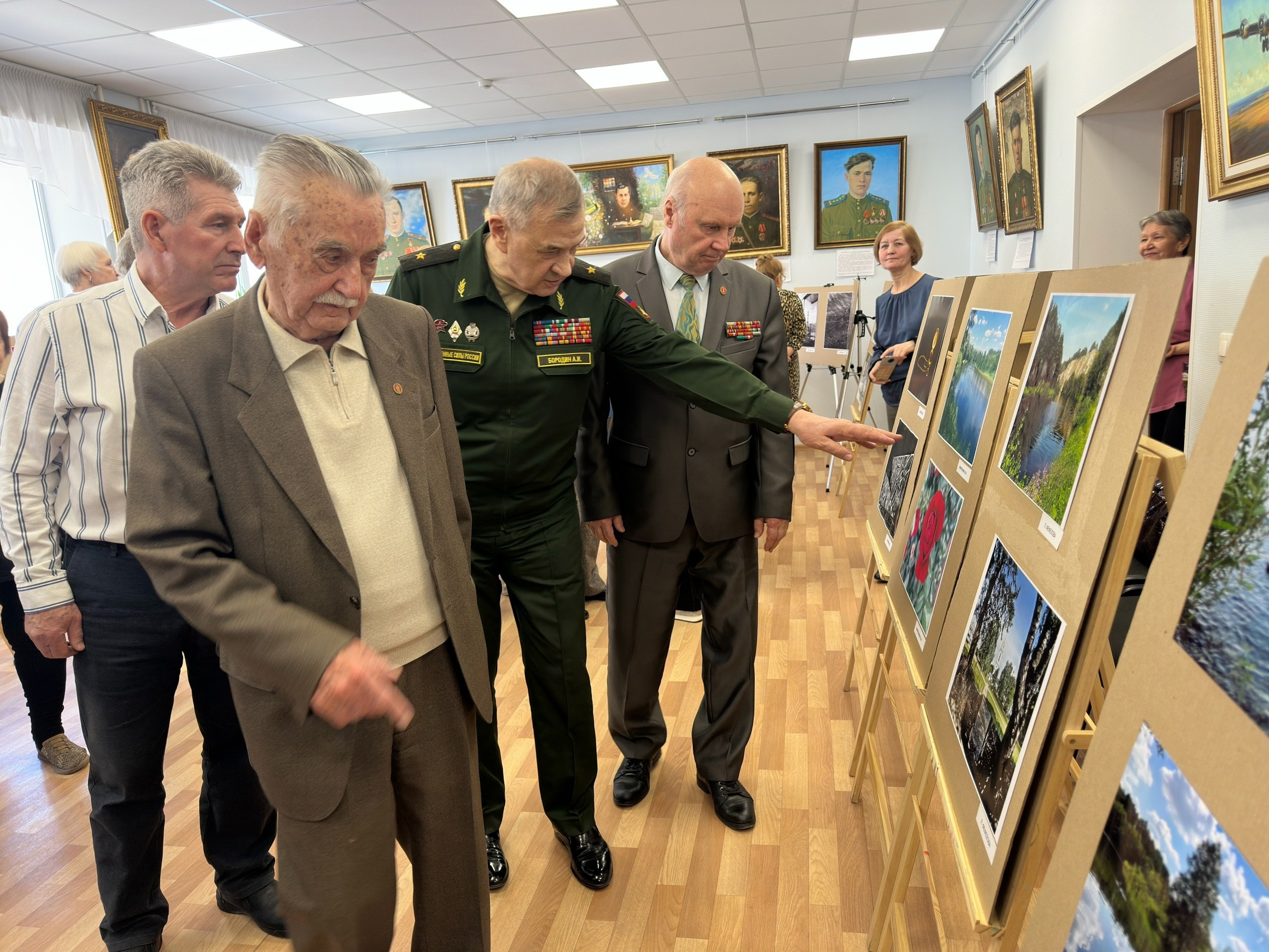 Вторая выставка мобильной фотографии. Фотопортреты в Казани фотограф Олег Каракулов