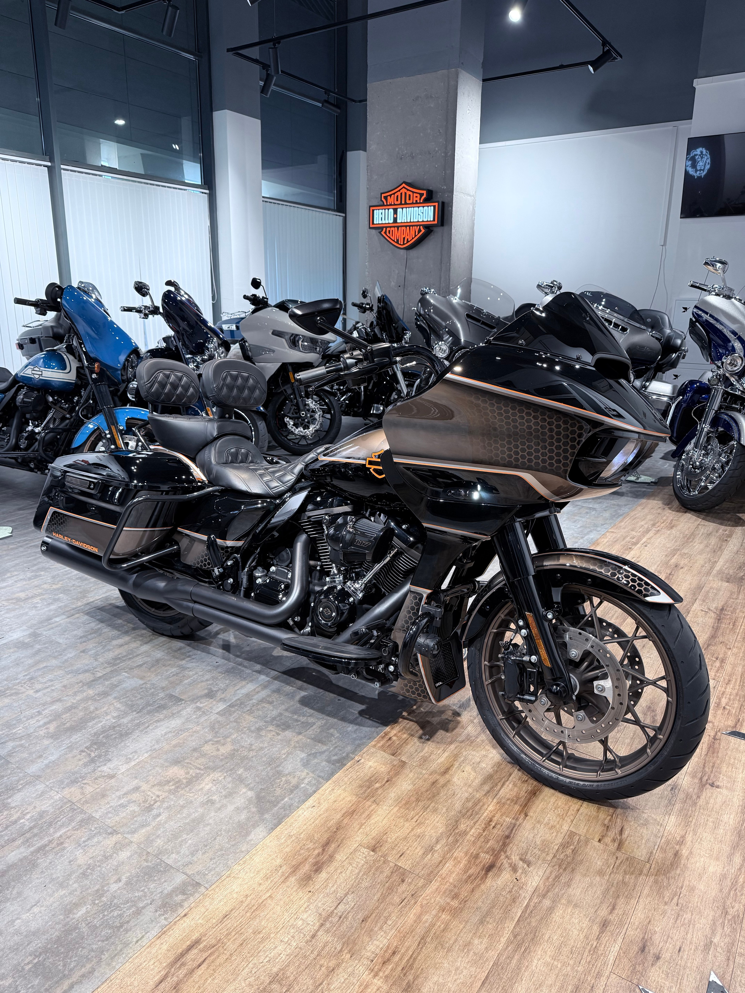 2023 Road Glide ST 117. Hello Davidson, Москва. Только хорошие мотоциклы…