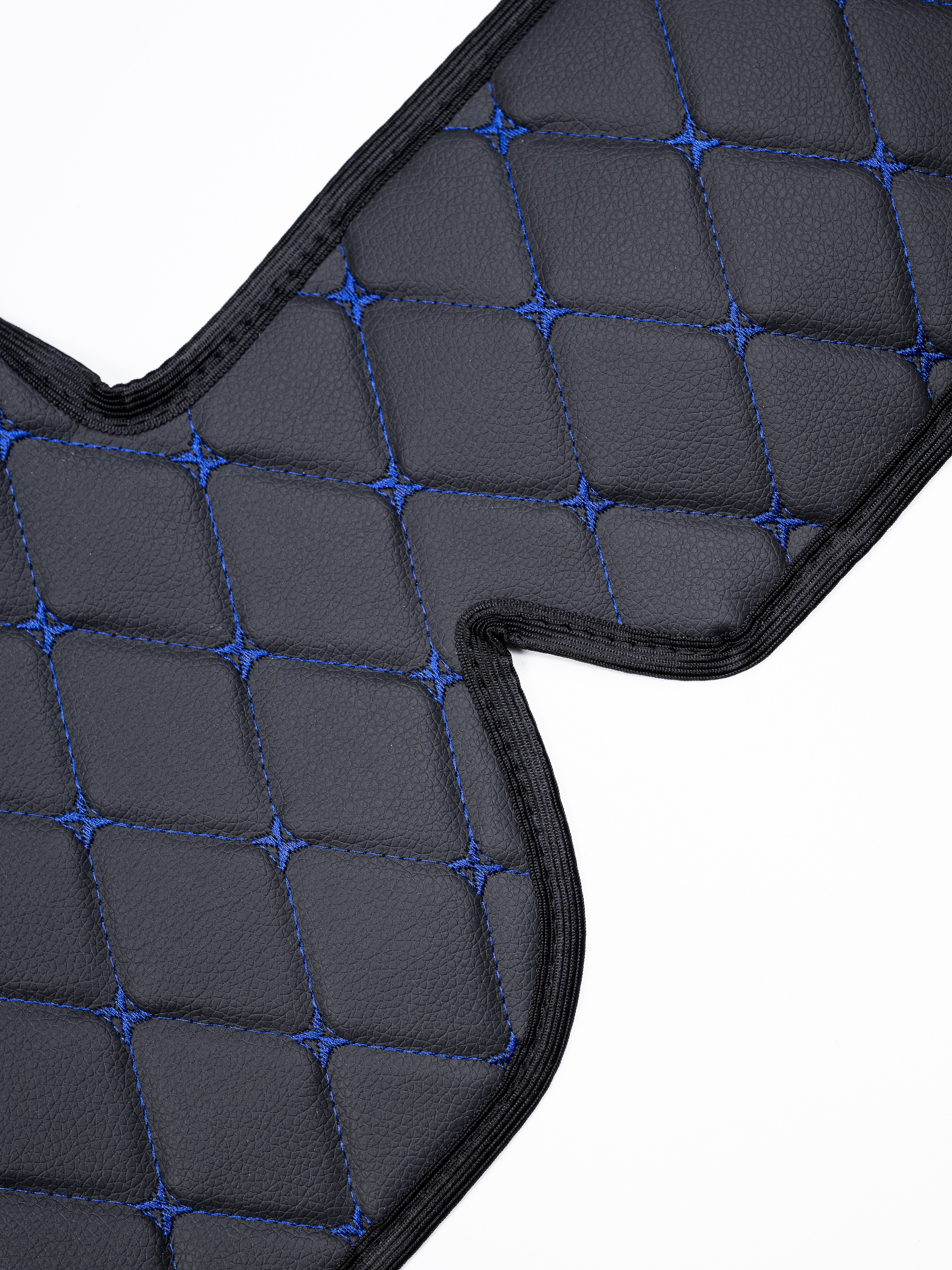 Автонакидки на панель. Предметный фотограф, фото для маркетплейсов Пятигорск, КМВ