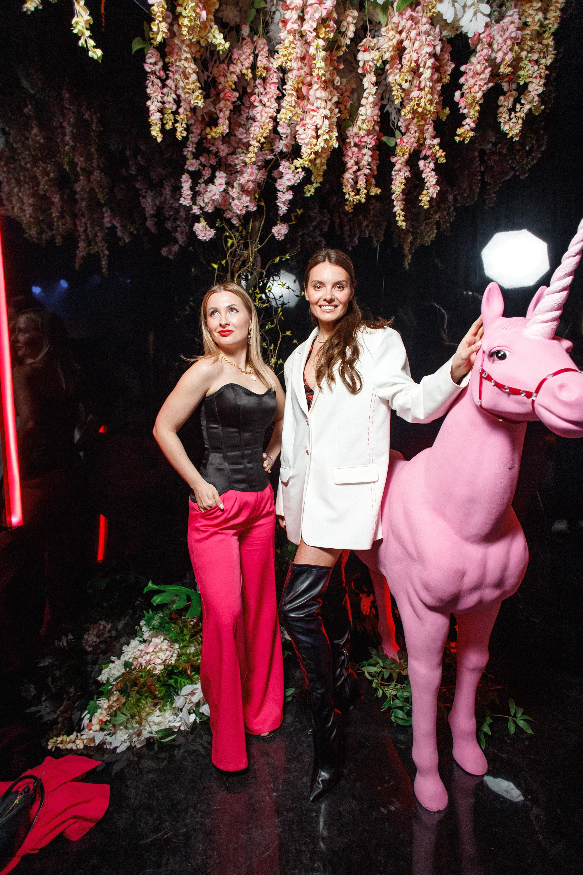 BRAVO FLORA EVENT. СВОИ. ФОТООТЧЕТЫ-СОБЫТИЯ-МЕСТА