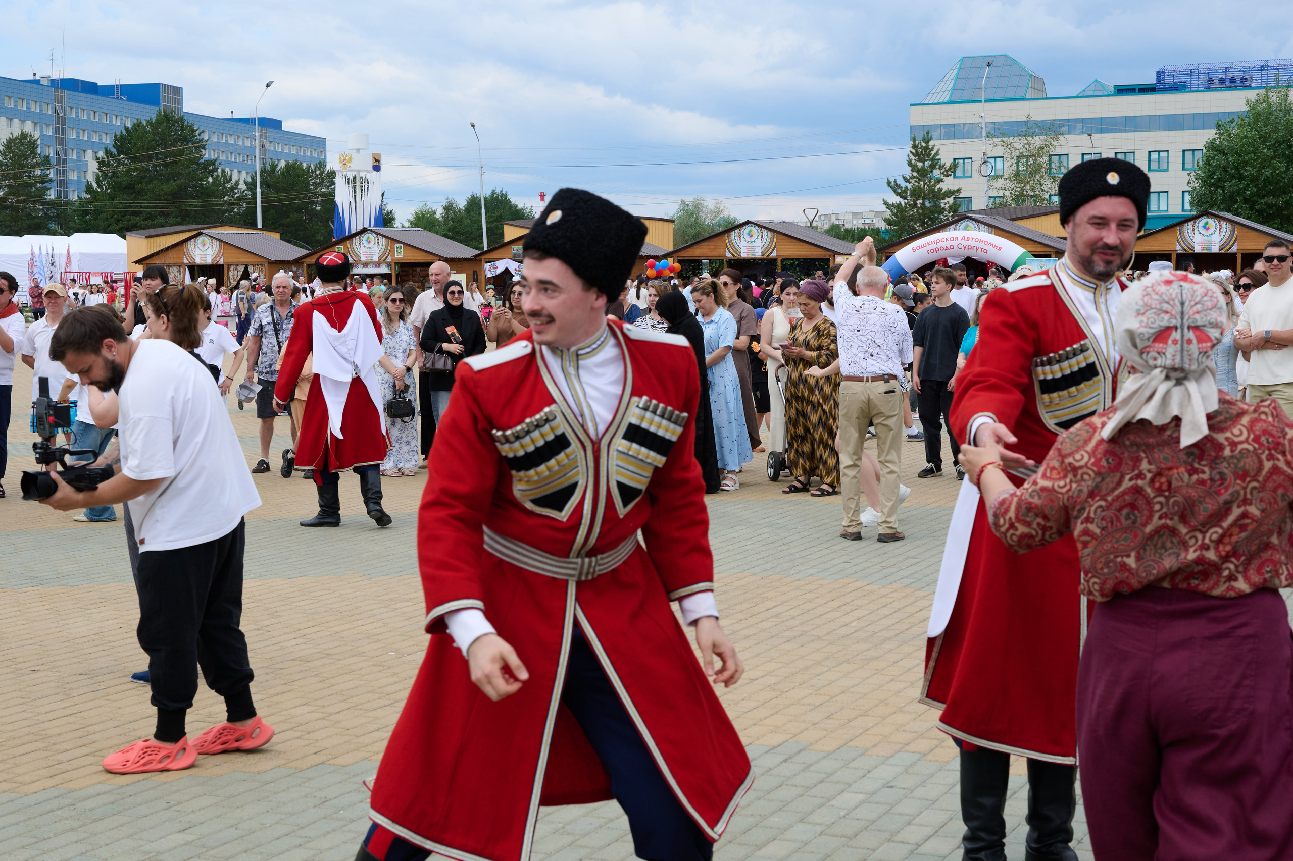 Фестиваль «Соцветие» 2026. Сургут. Студия по производству фото и видеоконтента «АППЕРТУРА»