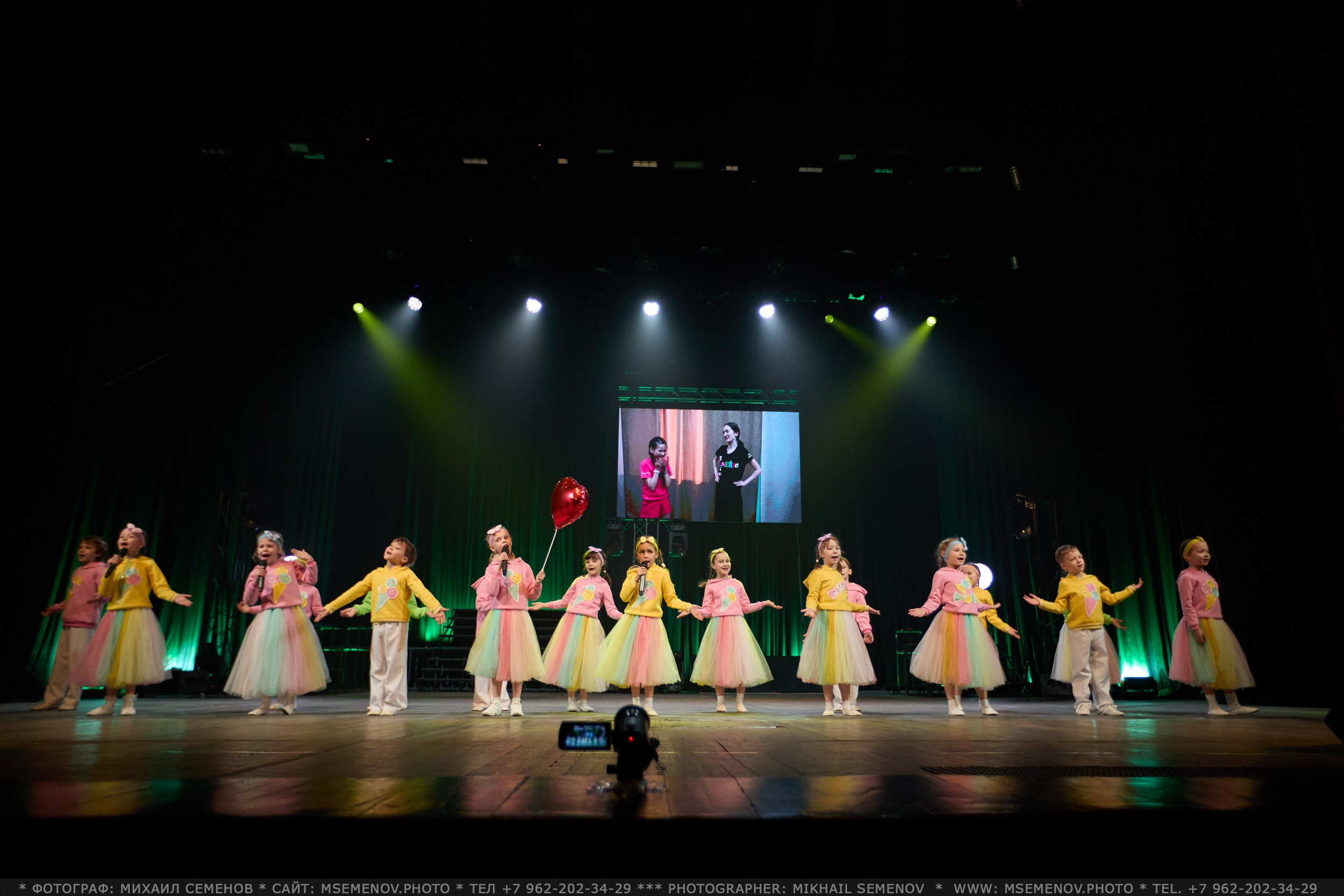 35-летие «Веселая семейка». Фотограф, фотопроекты Михаила Семенова в Ярославле. Фотошкола