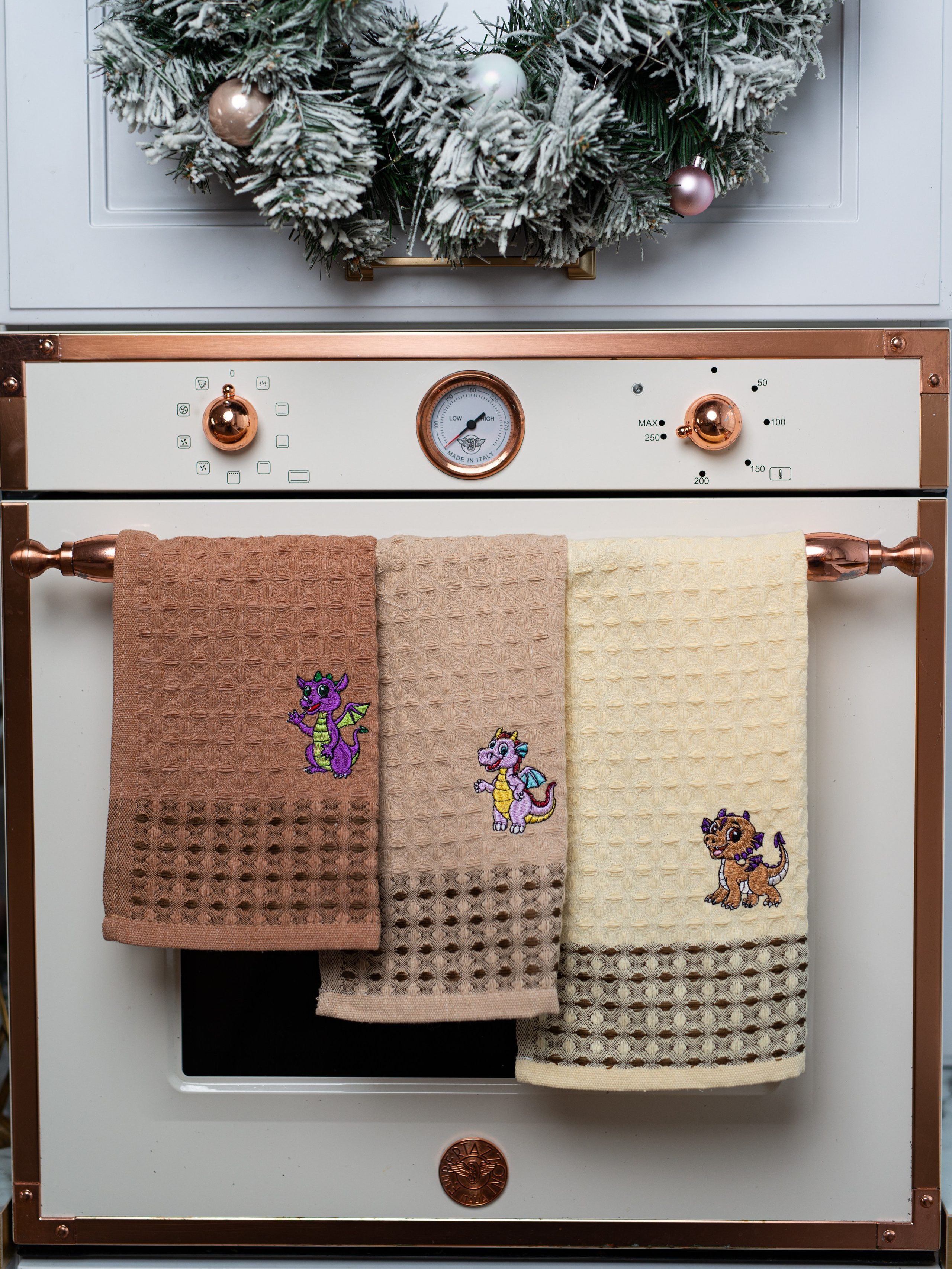 Предметное фото - стильные детали для создания современного интерьера.