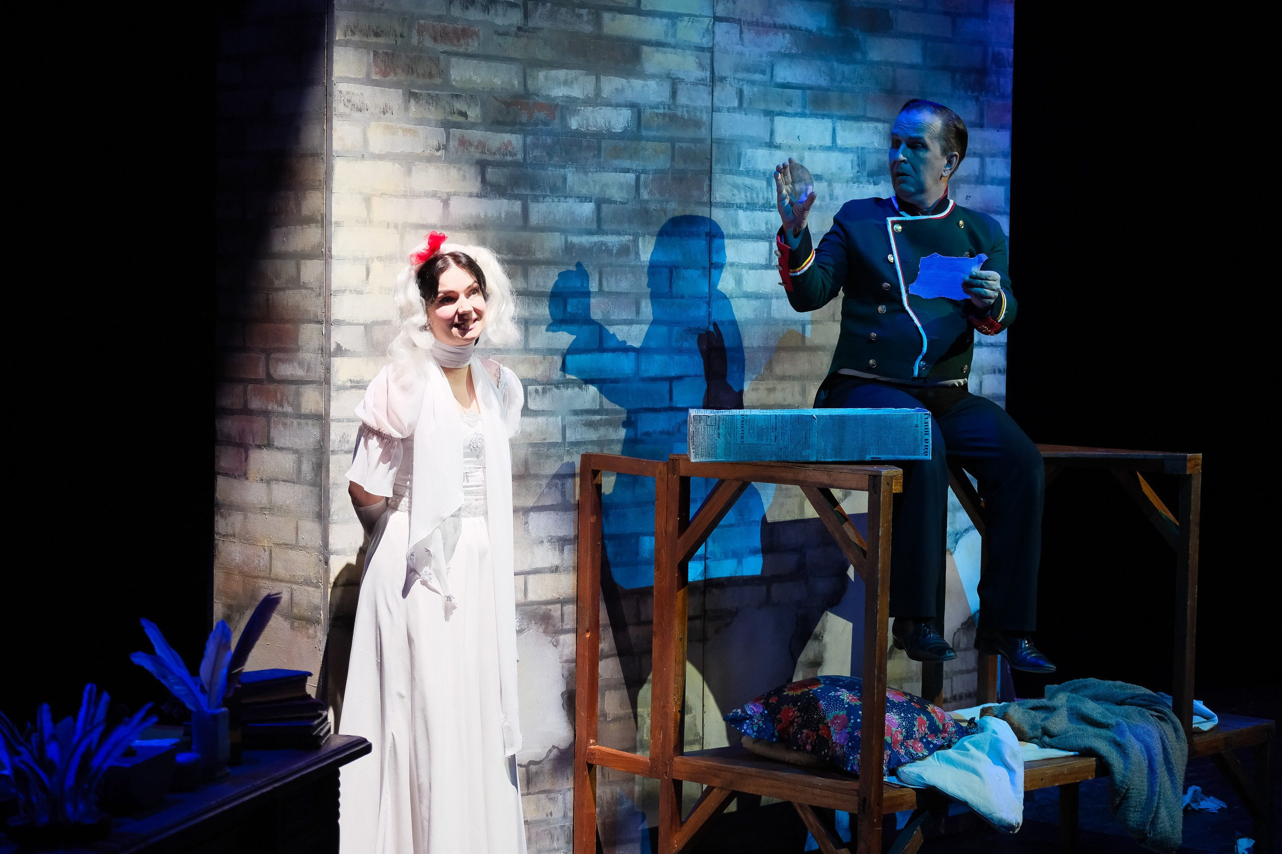 Записки сумасшедшего. Фотограф Анатолий Деникин