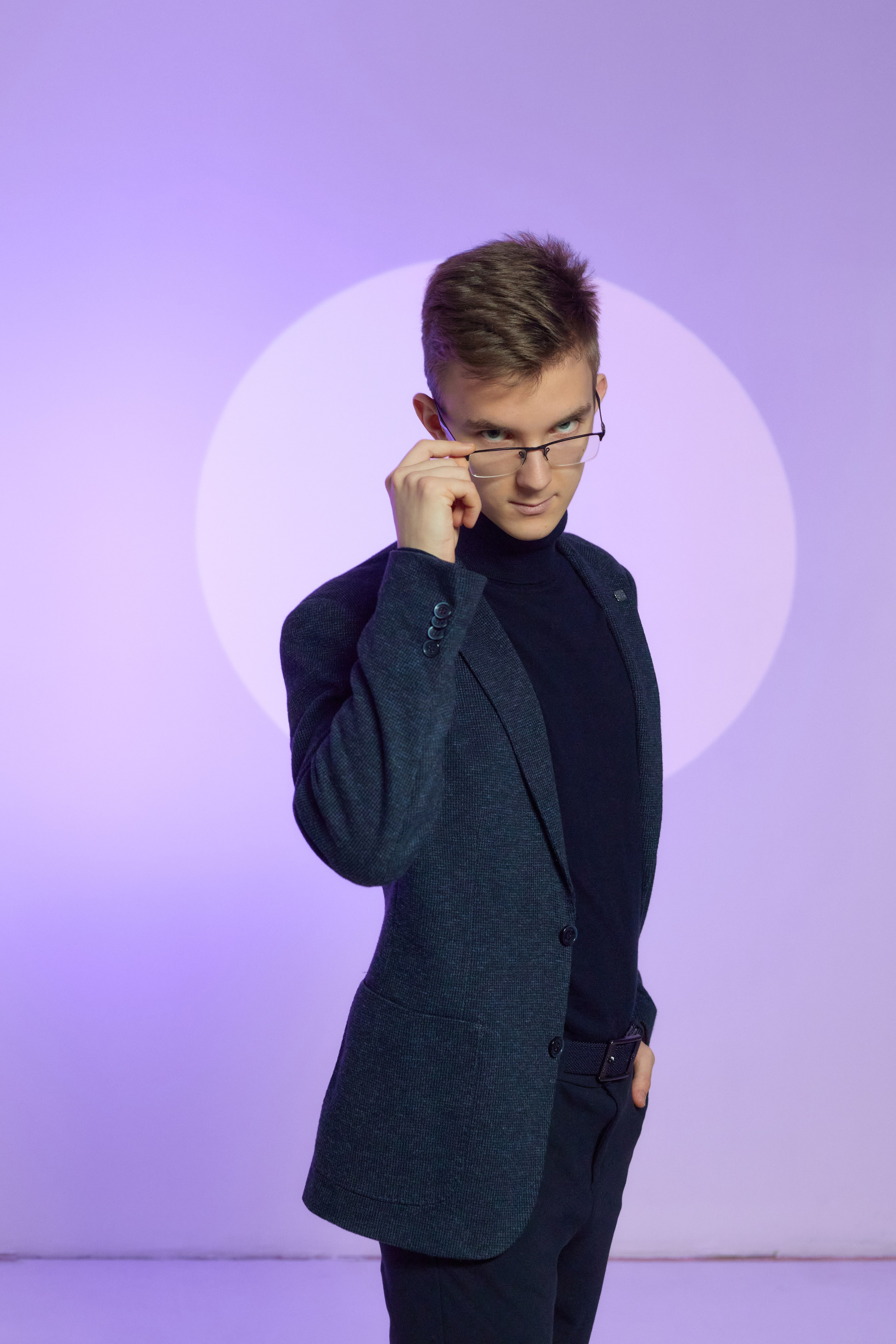 Альбом на окончание школы 9 и 11 класс «Симфония». Выпускные альбомы в Тюмени для школ, садов, вузов спортивных секций