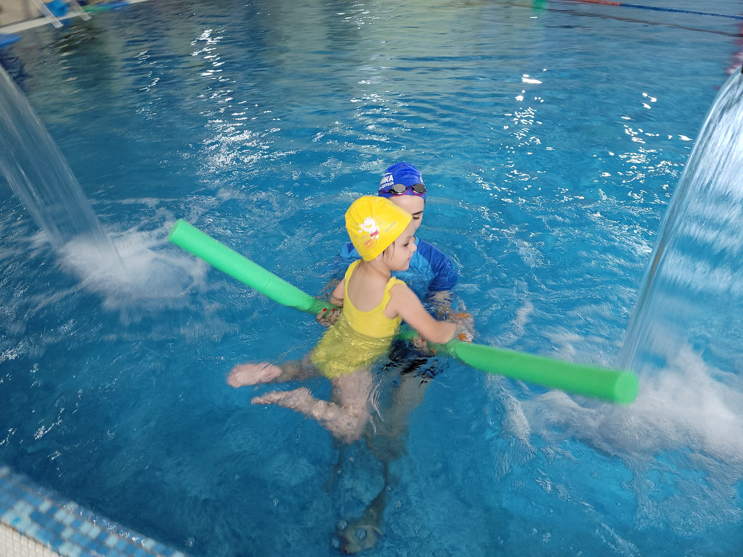 Детская школа плавания «Академия Старта» ASswim.ru в бассейне «Зоркий». ASswim.ru «Академия Старта» Детская школа плавания в Красногорске