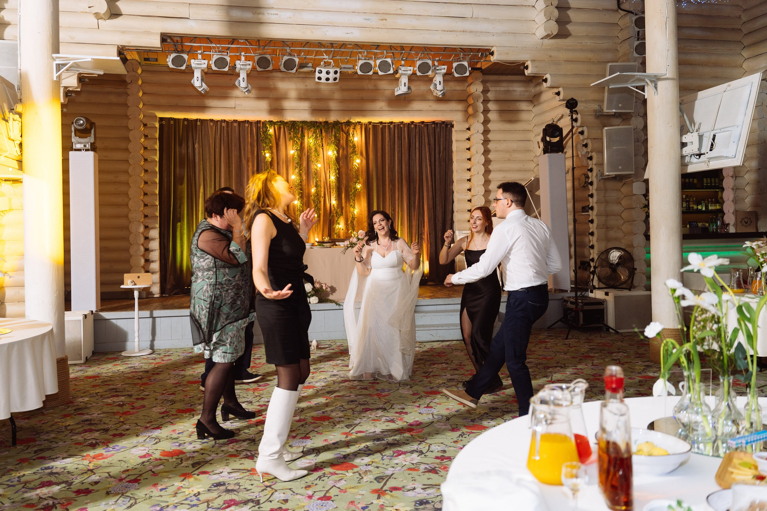 Свадьба Валентина и Дарьи в загородном клубе «Ближняя дача»