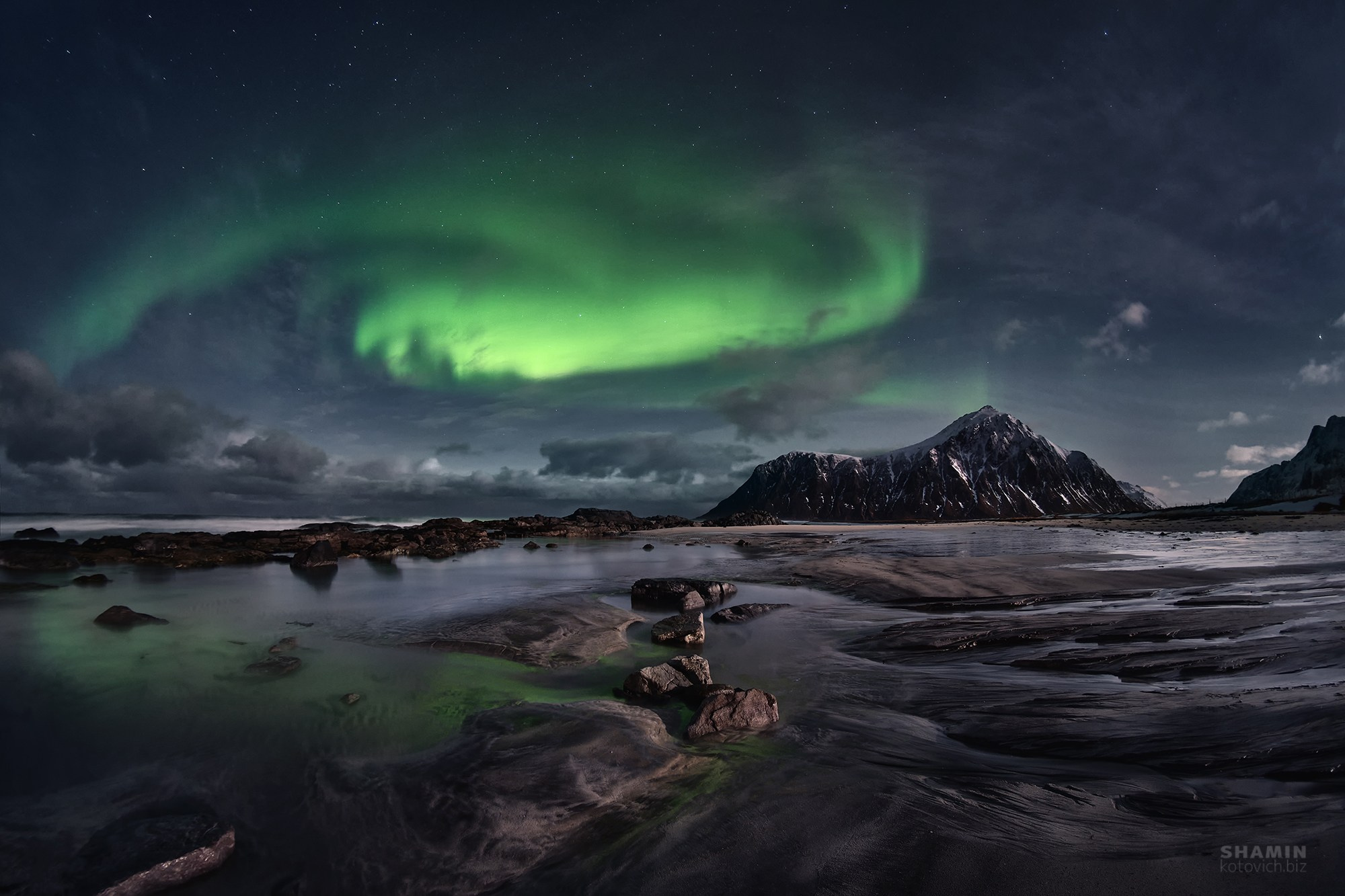 Лофотенские острова — пейзажи, северное сияние и море. Фотограф Константин Шамин. Фотограф Константин Шамин