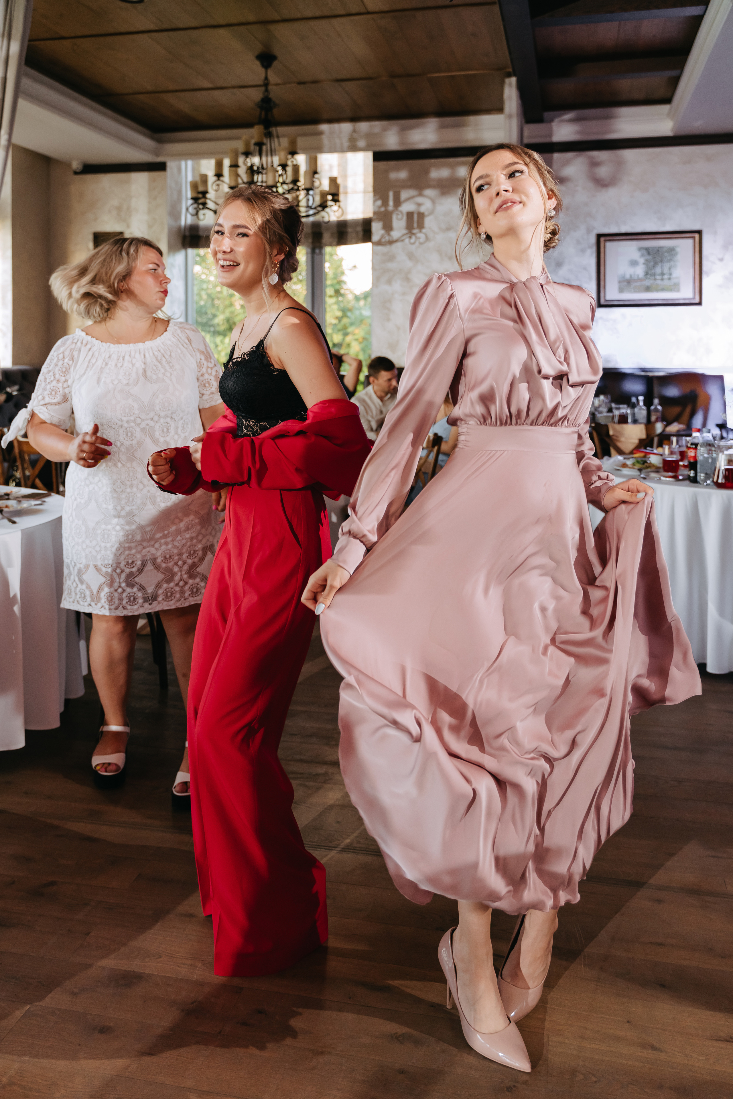 Вячеслав и Ирина. Свадебный фотограф Красноярск Вязьминова Мария