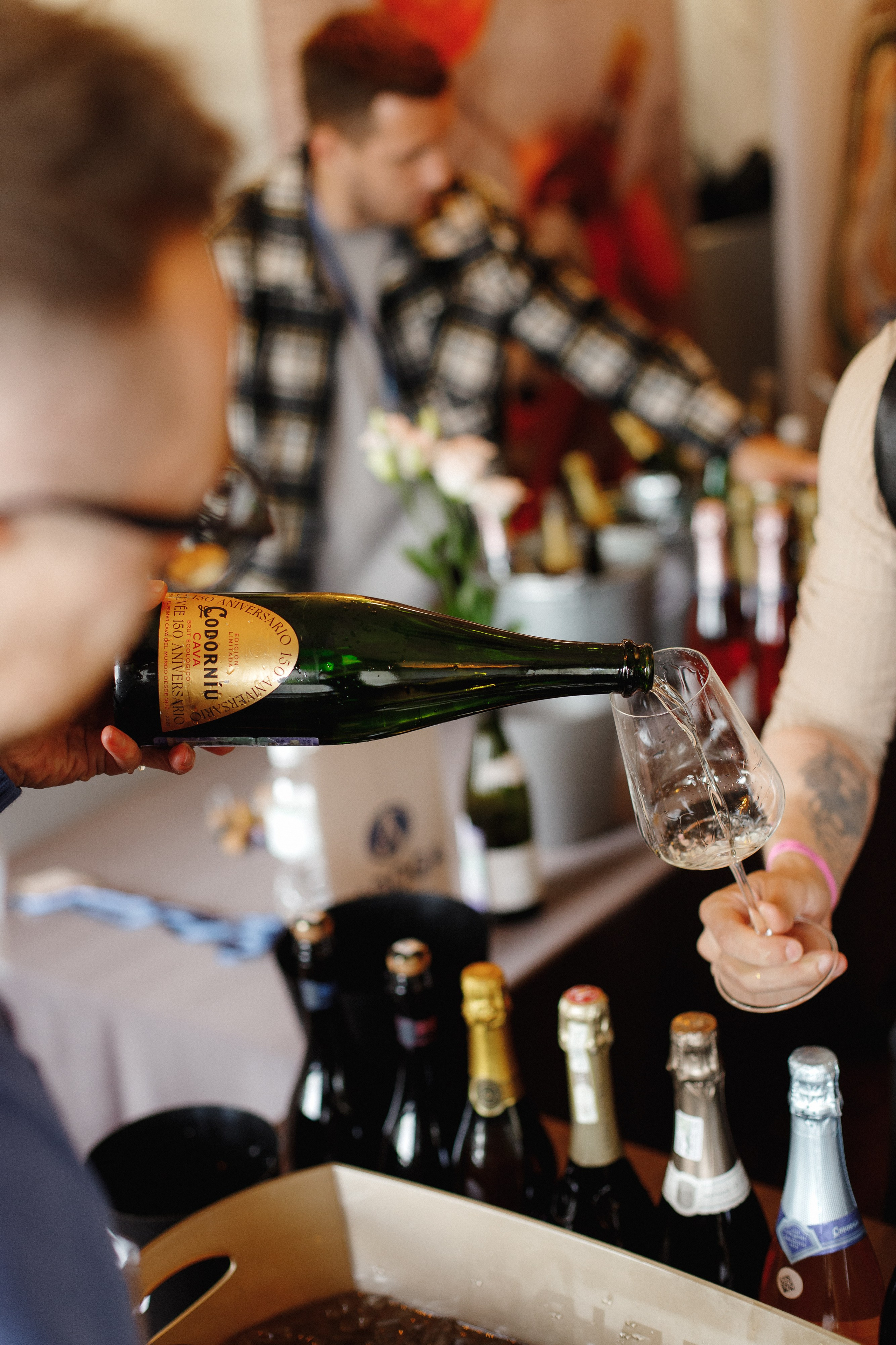 ФЕСТИВАЛЬ ИГРИСТЫХ ВИН. СВОИ. ФОТООТЧЕТЫ-СОБЫТИЯ-МЕСТА