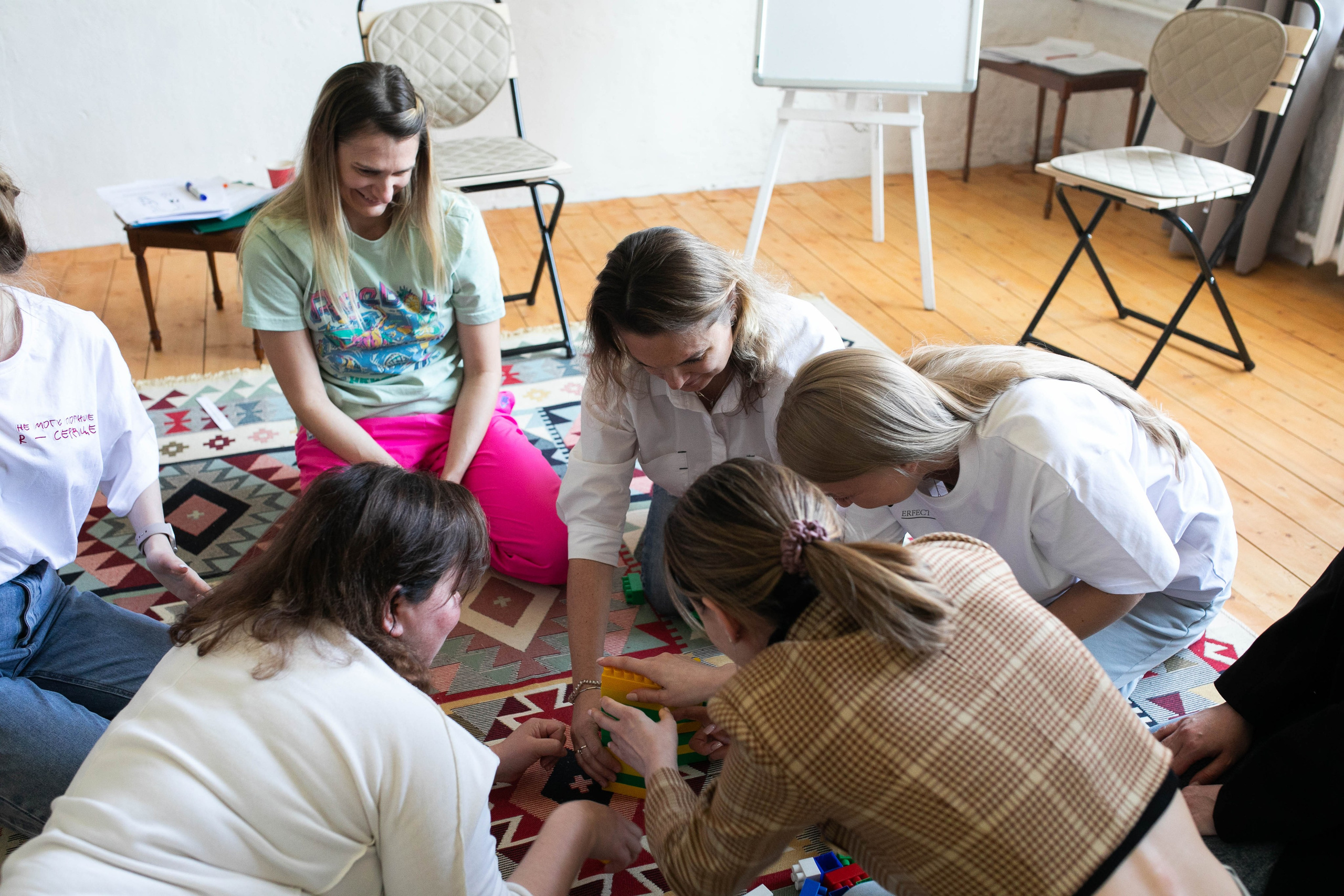 «В КРУГУ» Психологические тренинги в Санкт-Петербурге в живом формате