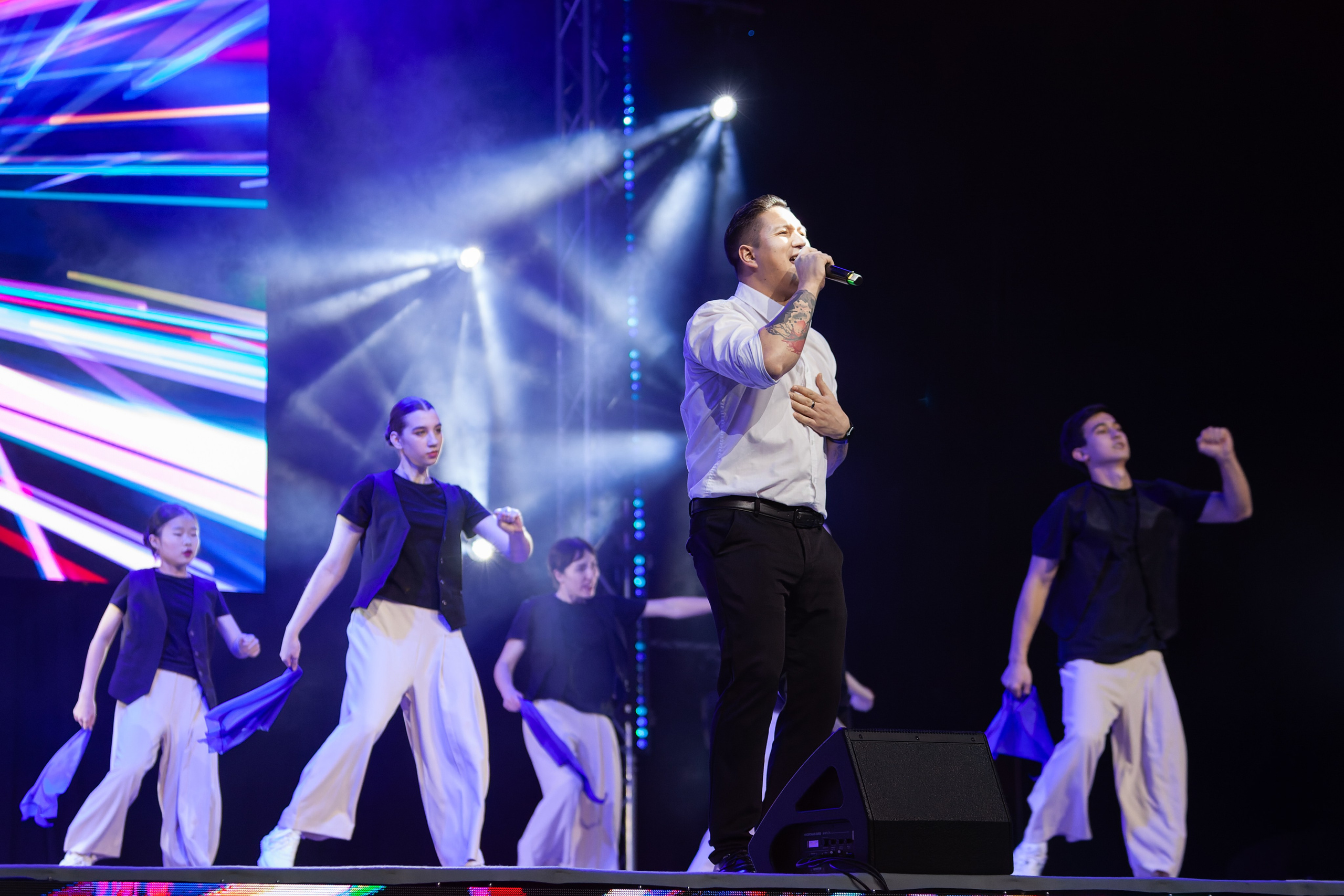 Международные соревнования по тяжелой атлетики. Кутузов Евгений Фотограф в Южно-Сахалинске