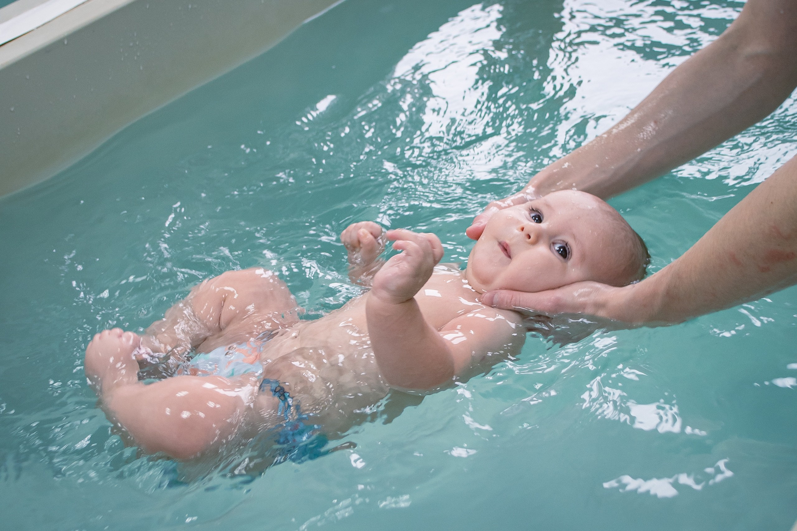 Центр грудничкового плавания. Екатерина Бикбаева фотограф, видеограф, медиа-продюсер