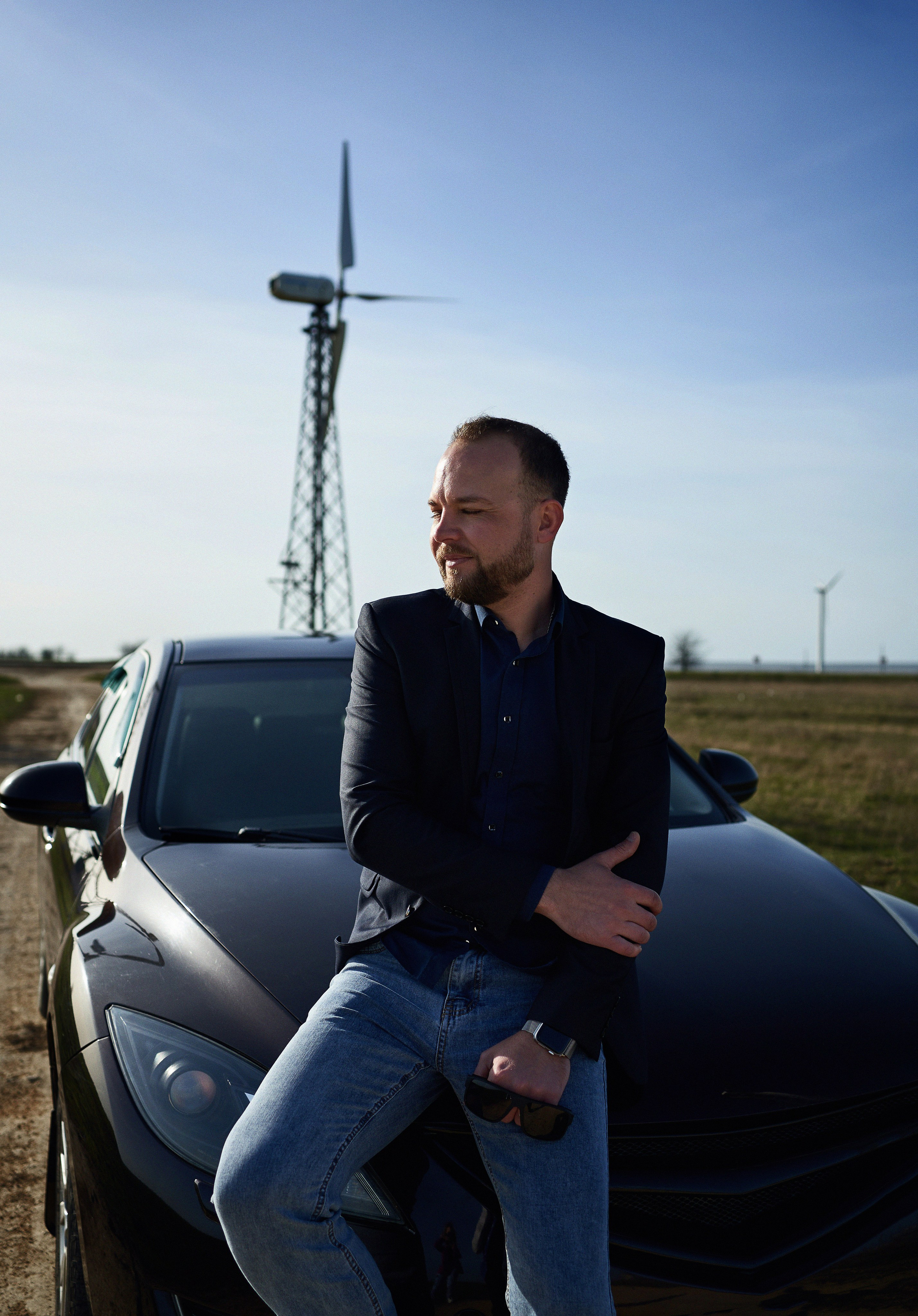 Мужская фотосессия в поле. Фотограф Зайцева Надежда. Фотосессия в Евпатории.