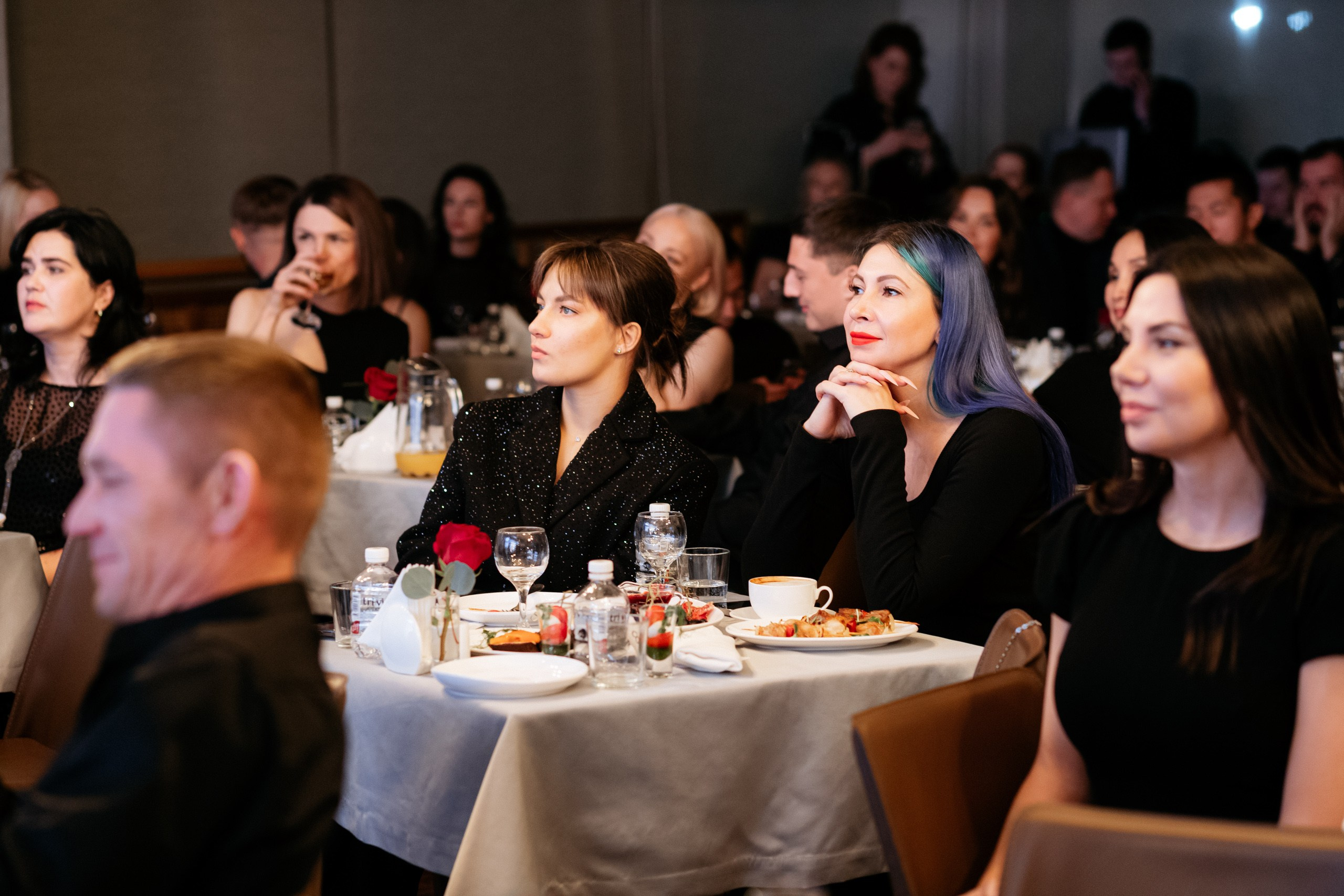 ЛИЦА.DV. СВОИ. ФОТООТЧЕТЫ-СОБЫТИЯ-МЕСТА