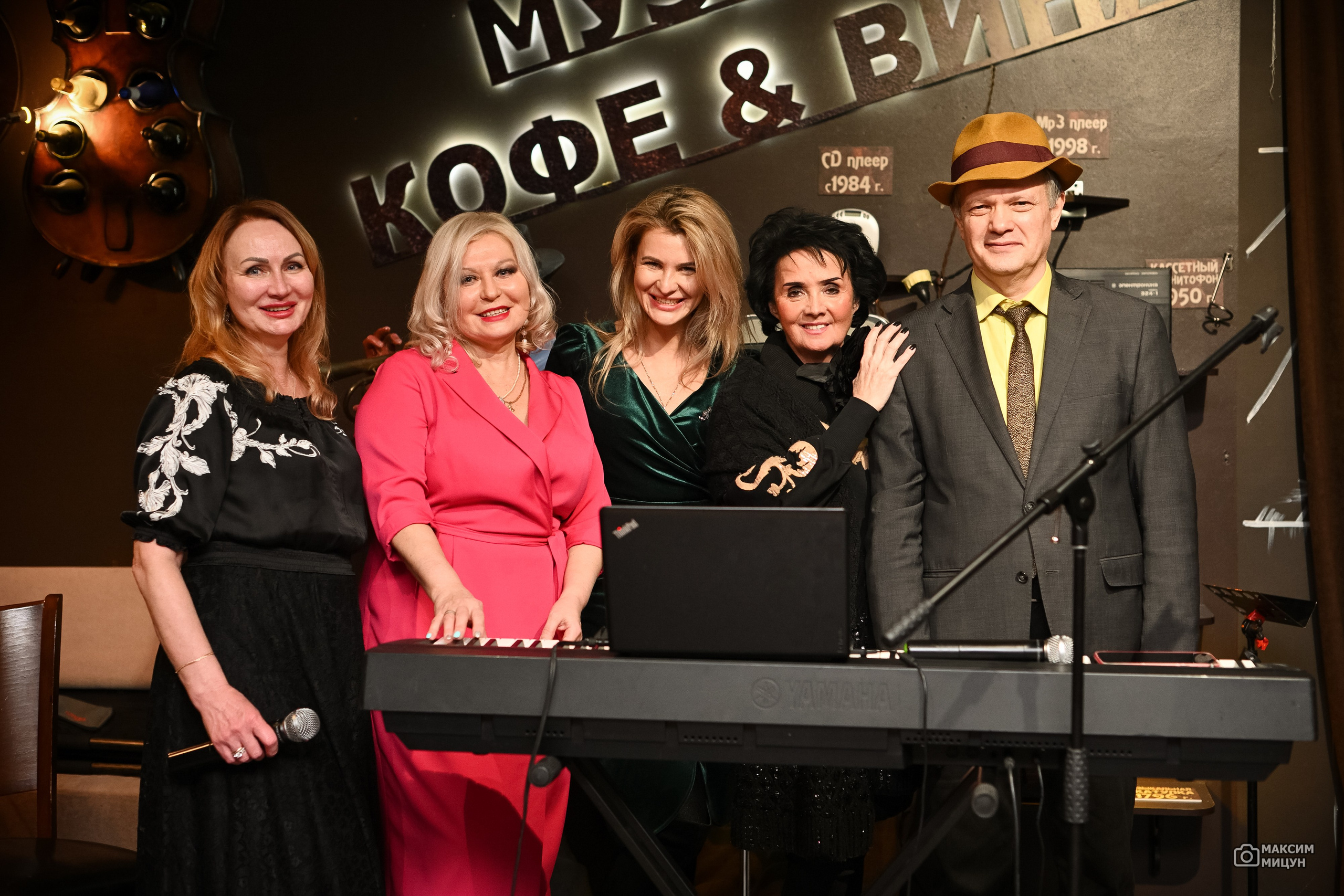 Репортажные съёмки. Фотограф Максим Мицун. Портрет, свадьба, репортаж, каталог