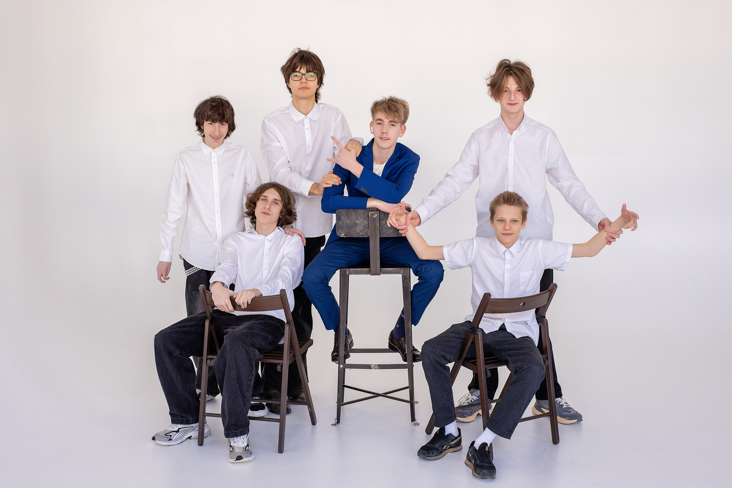 67 школа, 9б класс. Стильный выпускной альбом Владивосток фотограф Вероника Мигачева