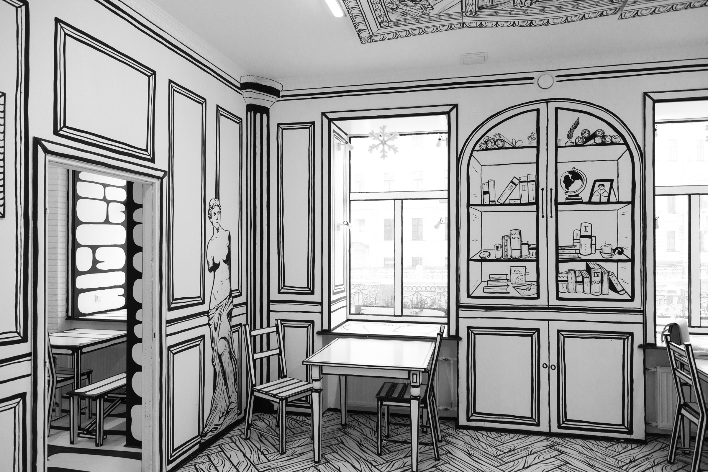 Фотографии в кафе черно-белого стиля в Санкт-Петербурге