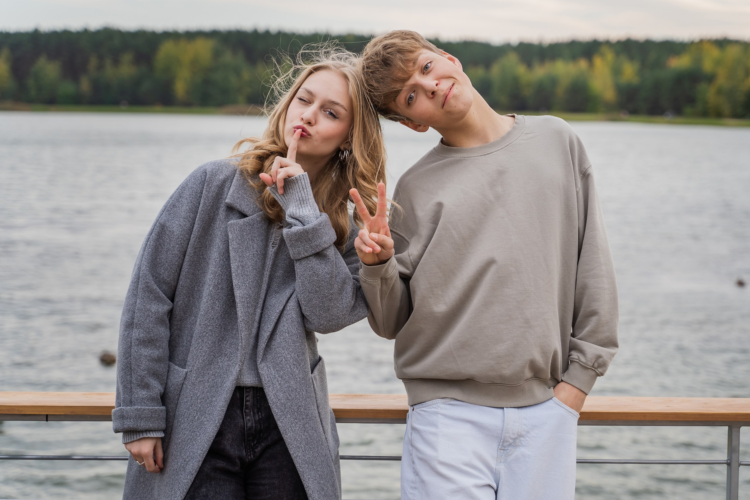 Выпускные альбомы 11 класс Минск. Жанна Бакунович, ваш профессиональный фотограф в Минске