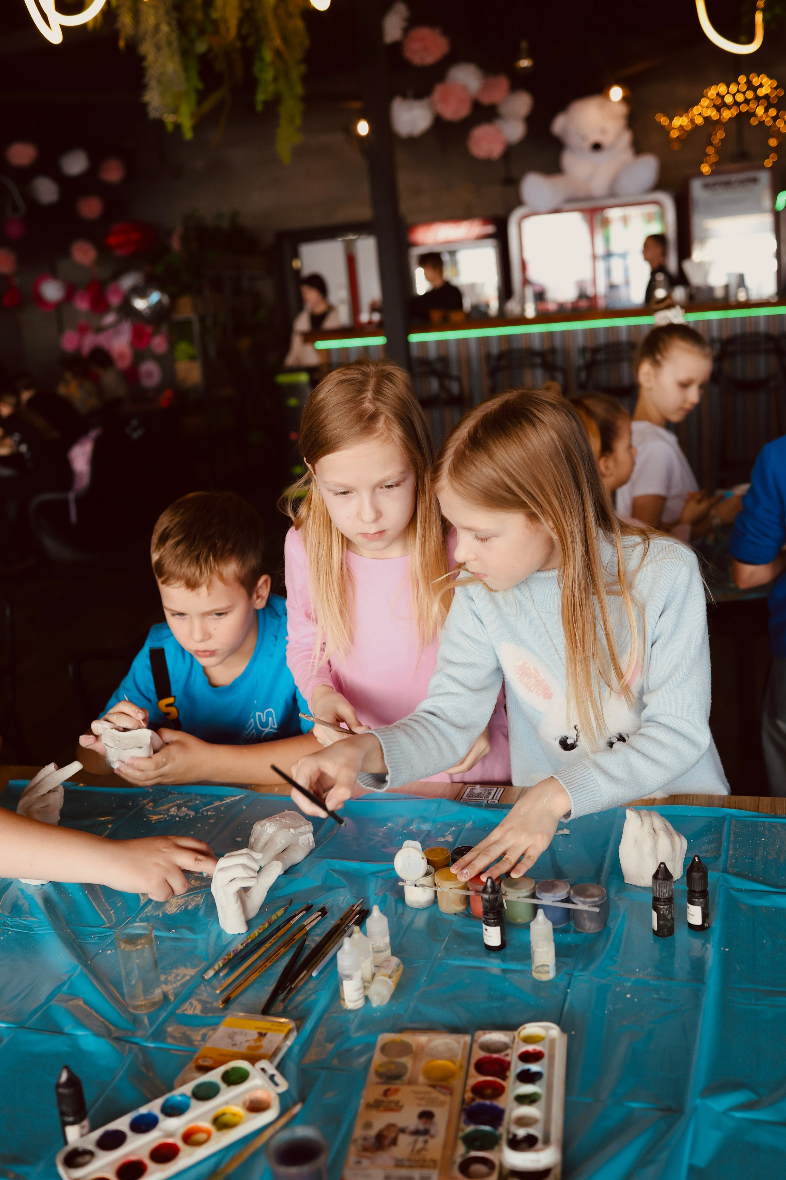 Мастер класс «3Д копия руки из гипса». Семейный и детский фотограф в Славгороде Анастасия Винс