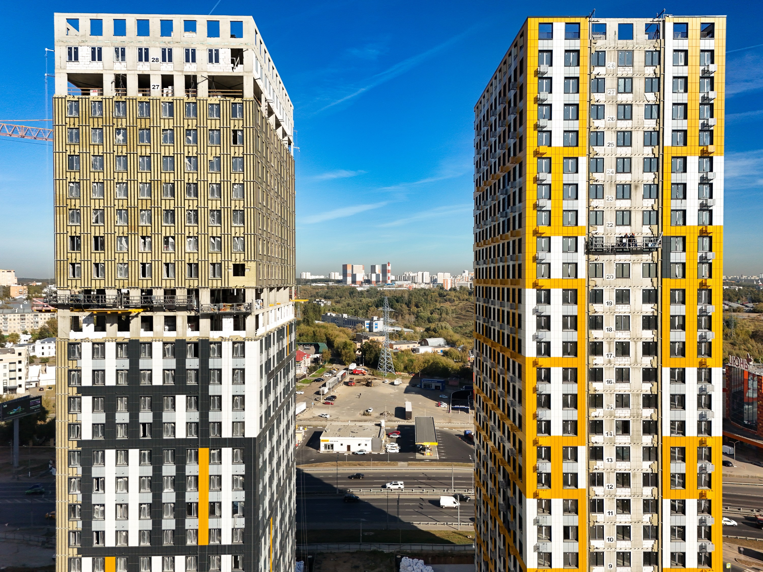 Архитектура и недвижимость. Ход строительства. Съемка с дрона. Профессиональное решение для частных лиц и бизнеса