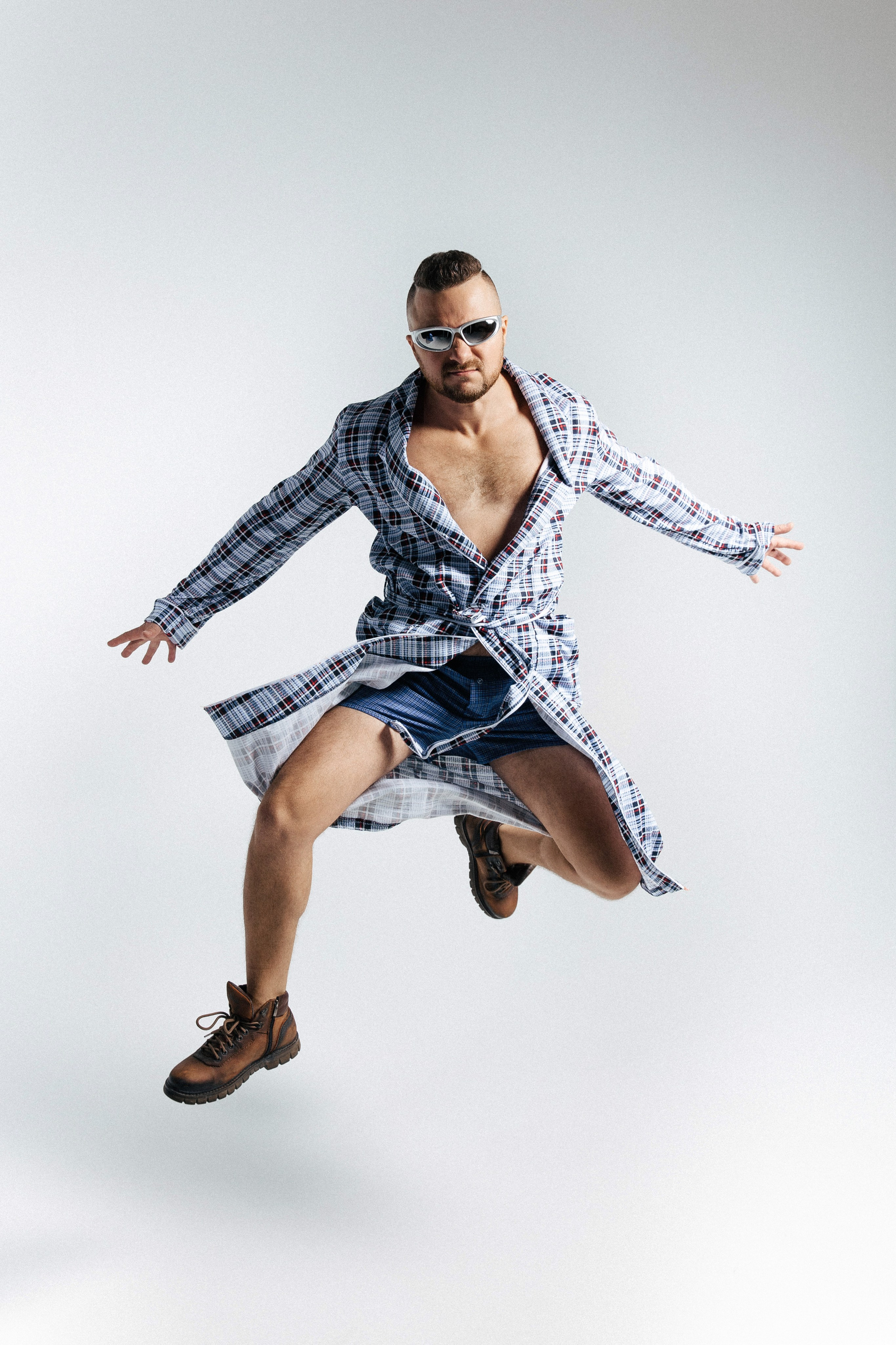 Батя в здании. Фотограф в Новосибирске и Москве